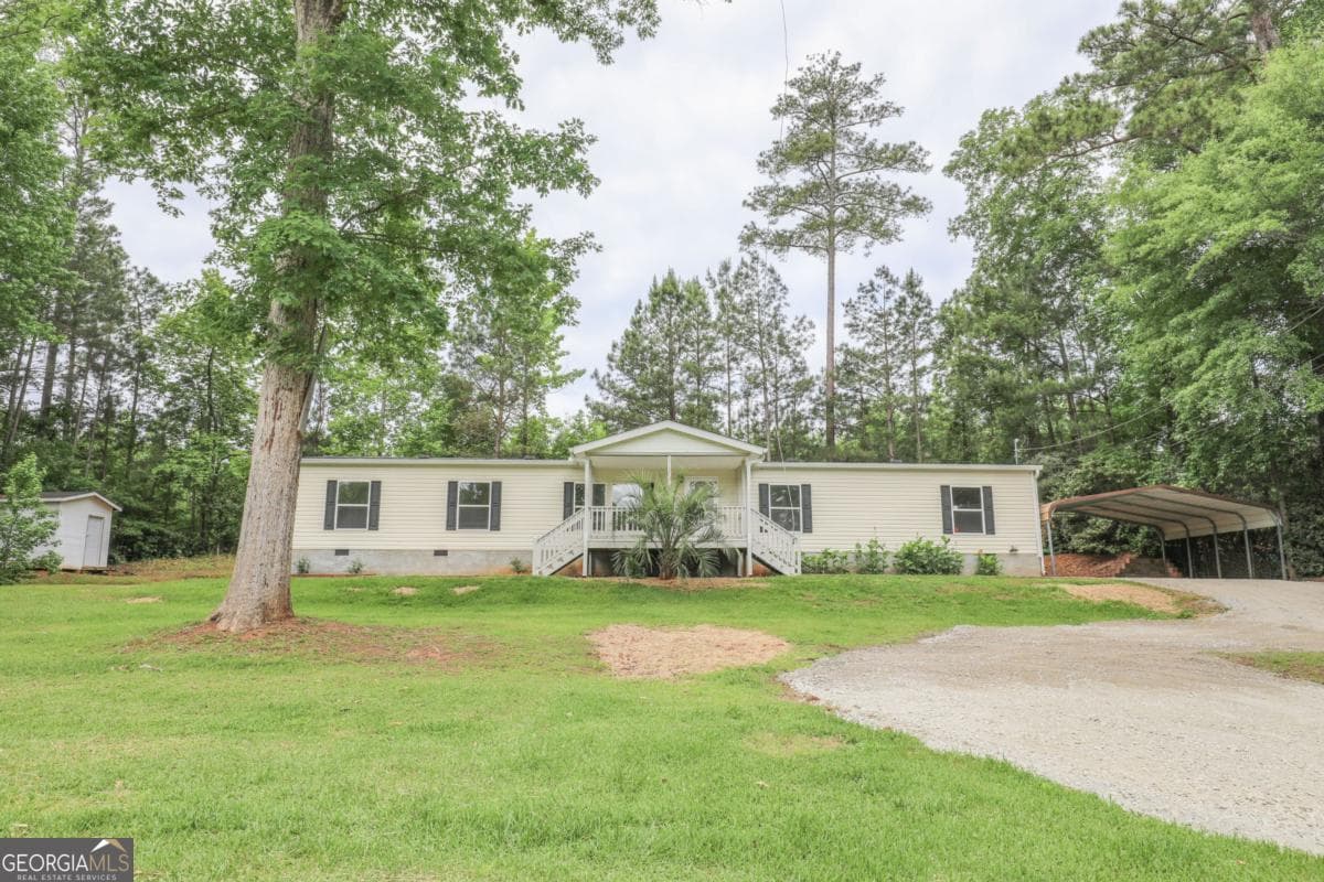 4 bedroom, 2 bathroom, 2,027 sq ft manufactured home,single family residence sold at 225 Merry Drive, Milledgeville, GA 31061