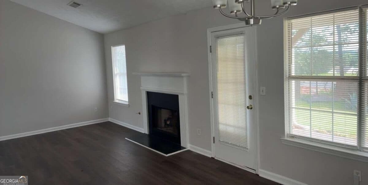 3 bedroom, 2 bathroom, 1,368 sq ft single family residence for sale at 248 Brannans Walk, Mcdonough, GA 30253 — photo 6