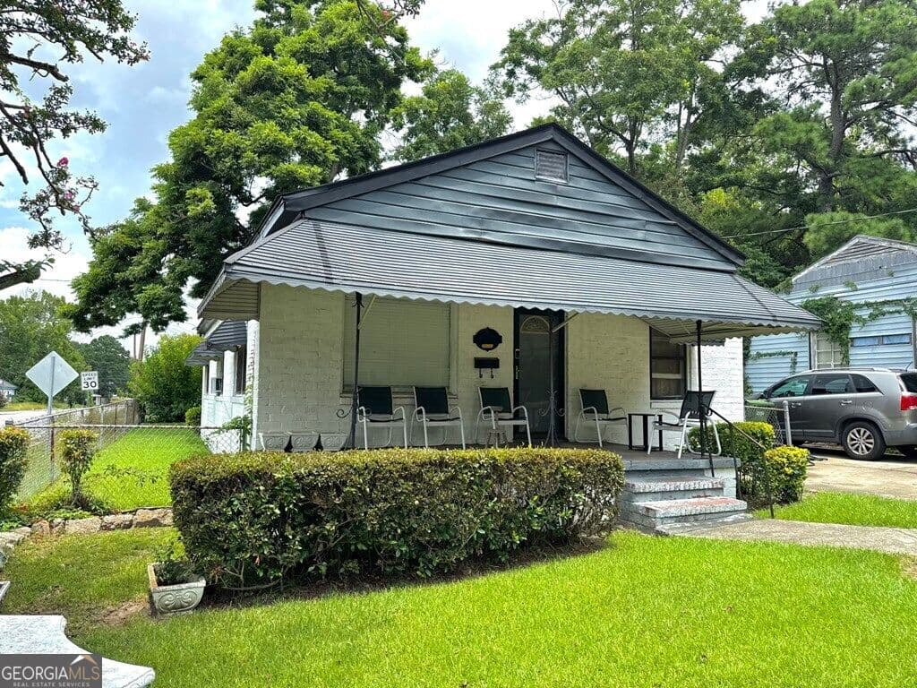 3 bedroom, 1 bathroom single family residence for sale at 3001 9th Street, Columbus, GA 31906 — photo 1 of 3