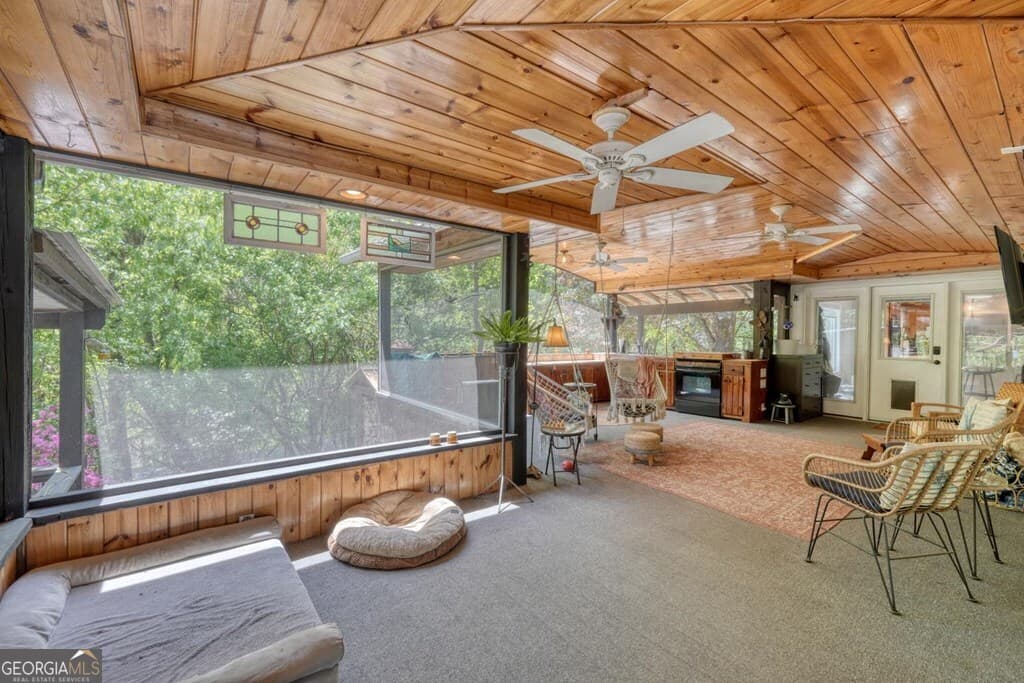 2 bedroom, 3.5 bathroom single family residence for sale at 710 Town Mountain Road, Hayesville, NC 28904 — photo 10