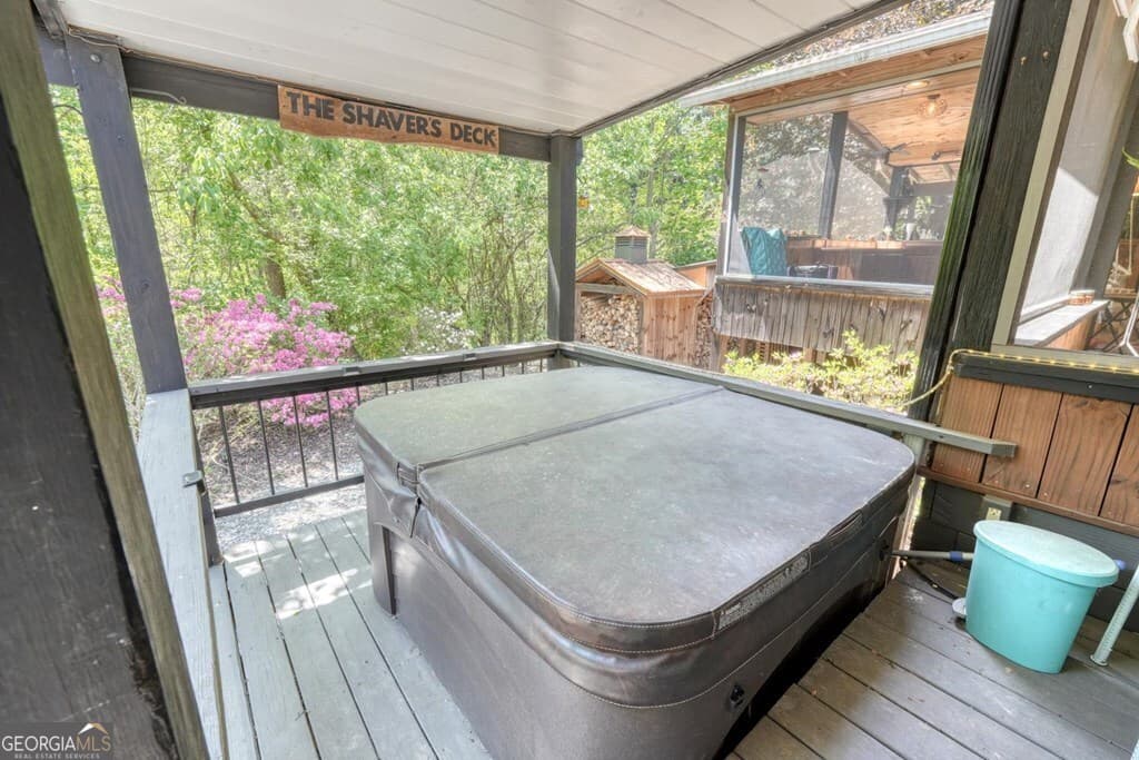 2 bedroom, 3.5 bathroom single family residence for sale at 710 Town Mountain Road, Hayesville, NC 28904 — photo 8