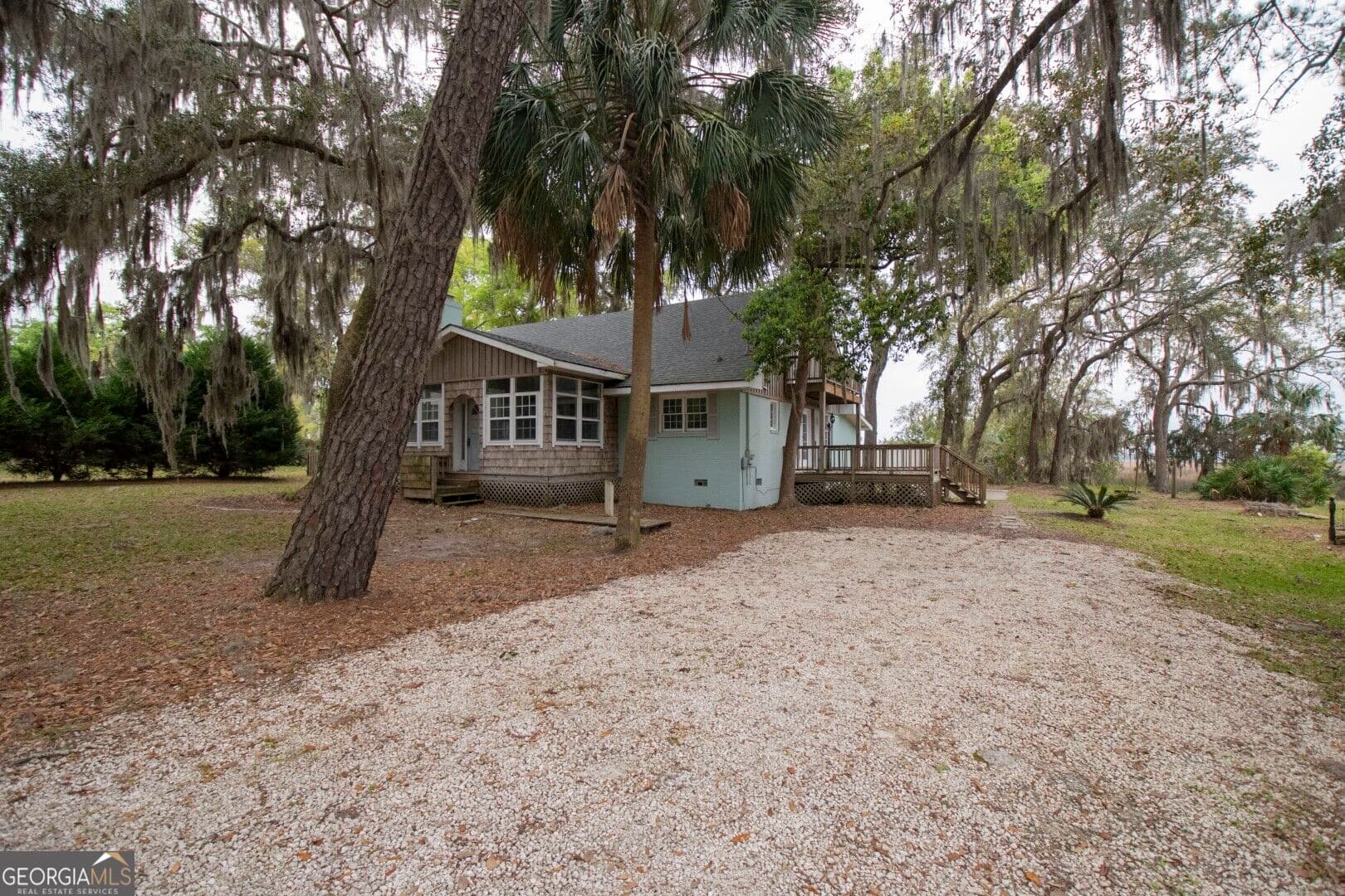 4 bedroom, 4 bathroom, 2,534 sq ft single family residence under contract at 311 Borrell Boulevard, St. Marys, GA 31558 — photo 8