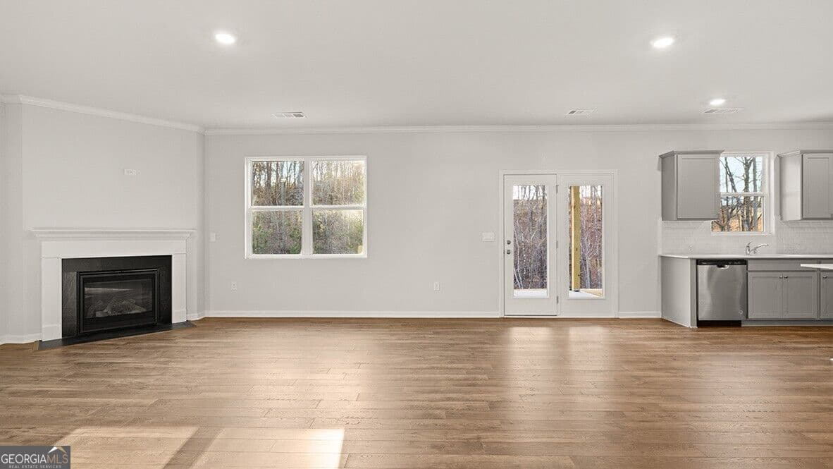 5 bedroom, 4.5 bathroom, 3,389 sq ft single family residence for sale at 1427 Lincoln Lane, Braselton, GA 30517 — photo 10