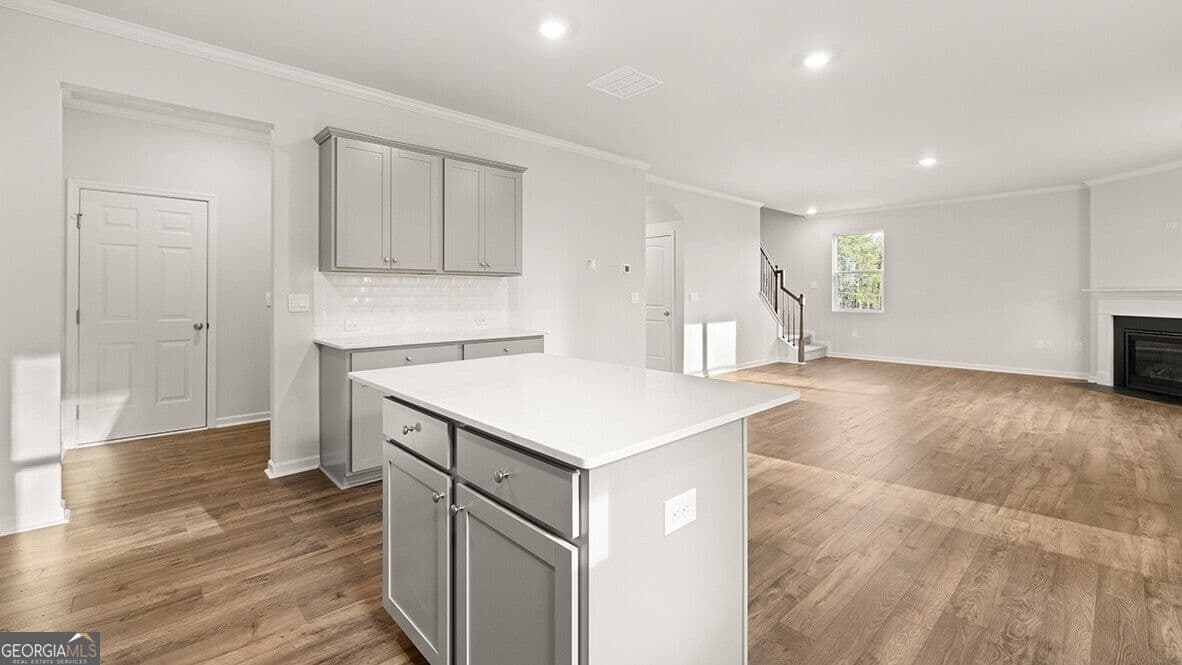 5 bedroom, 4.5 bathroom, 3,389 sq ft single family residence for sale at 1427 Lincoln Lane, Braselton, GA 30517 — photo 8