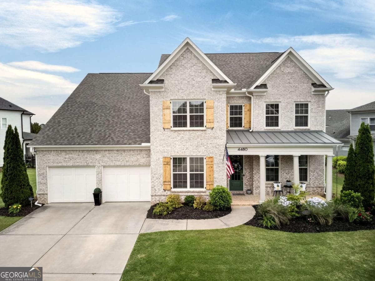 4 bedroom, 3.5 bathroom, 3,372 sq ft single family residence sold at 4480 Alister Park Drive, Cumming, GA 30040