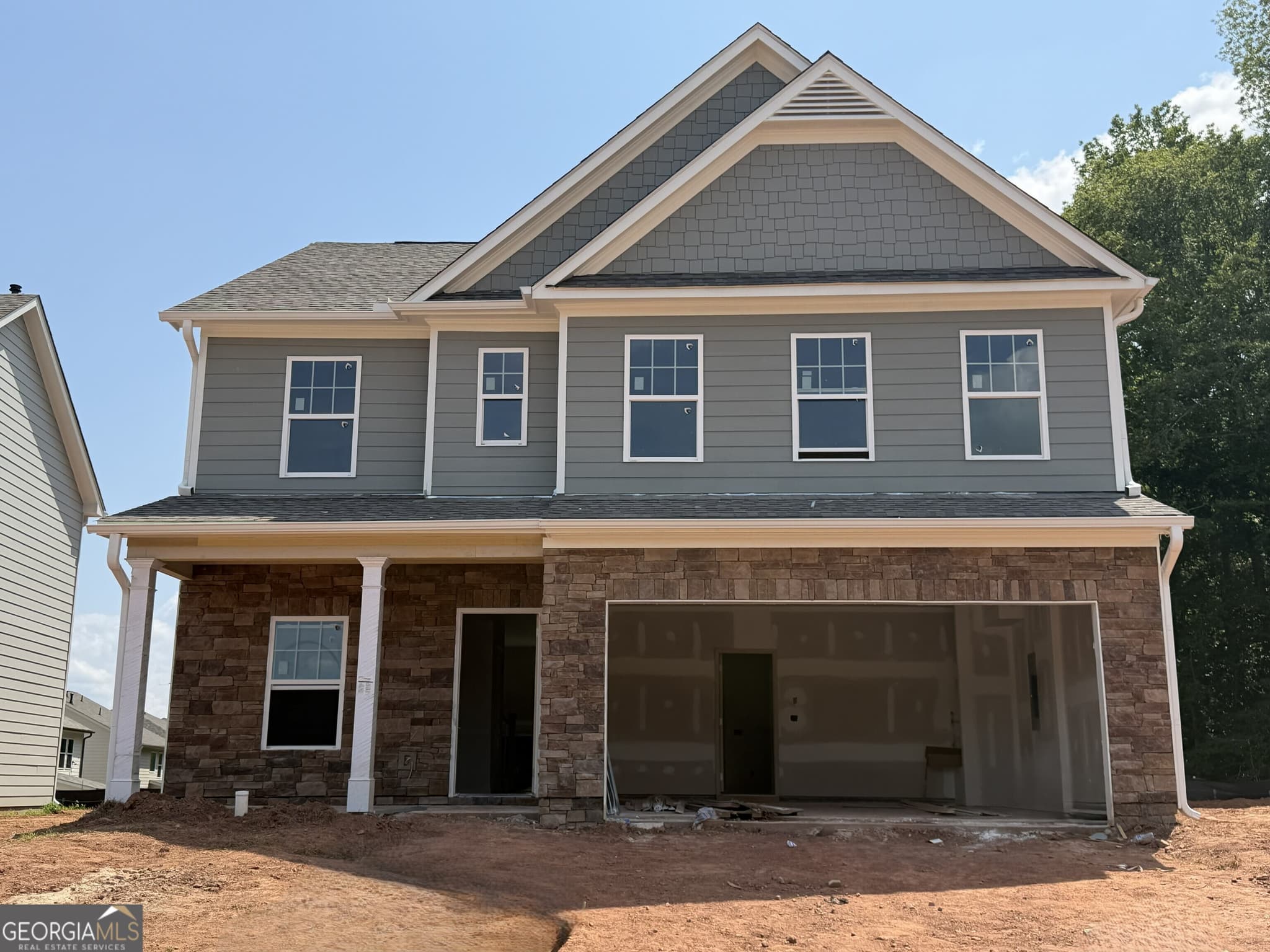 4 bedroom, 2.5 bathroom, 2,200 sq ft single family residence for sale at 4219 Ravendale Street 92, Flowery Branch, GA 30542 — photo 1 of 35