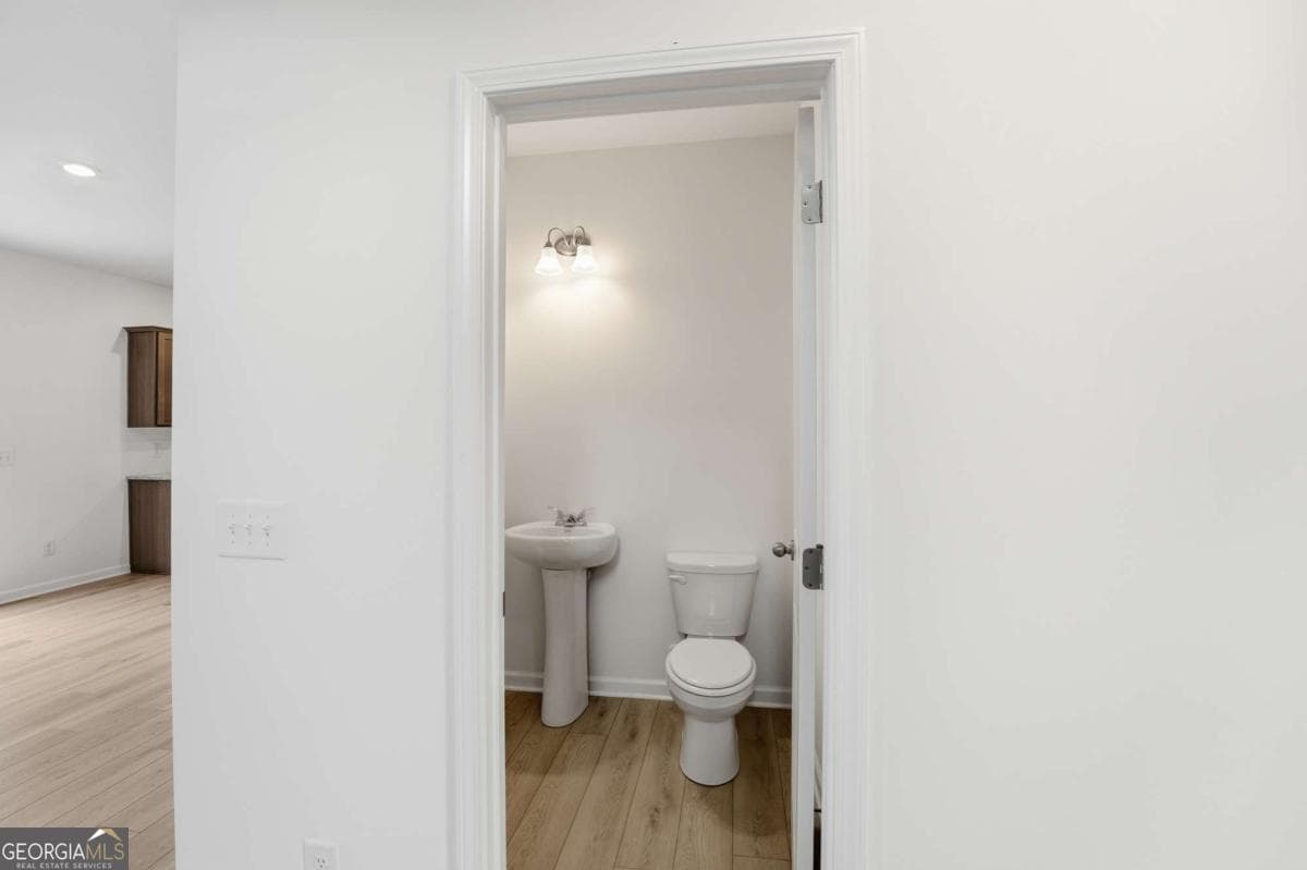 4 bedroom, 2.5 bathroom, 2,200 sq ft single family residence for sale at 4219 Ravendale Street 92, Flowery Branch, GA 30542 — photo 5