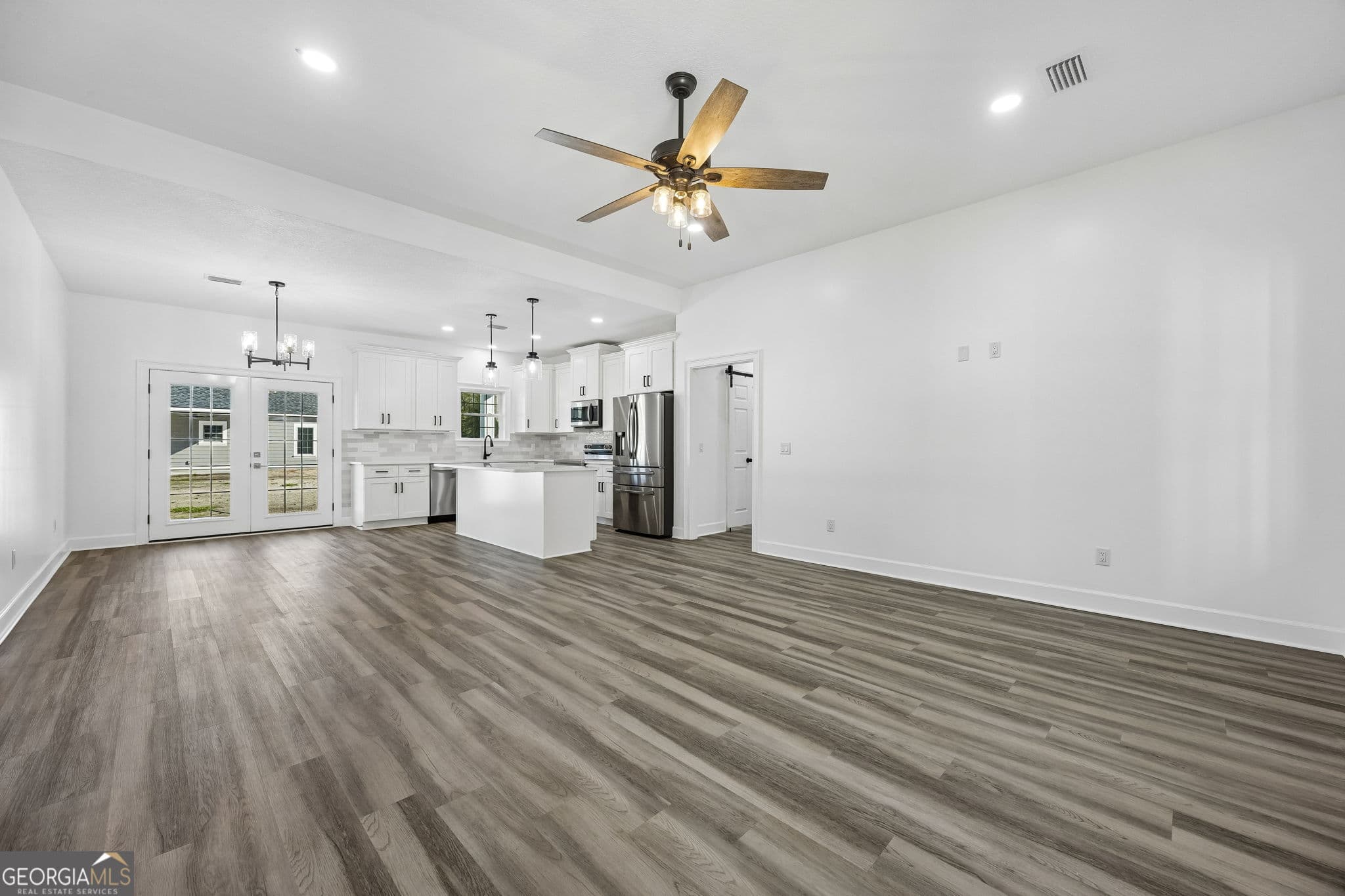 3 bedroom, 2 bathroom, 1,531 sq ft single family residence for sale at 215 McQueen Street, Folkston, GA 31537 — photo 7