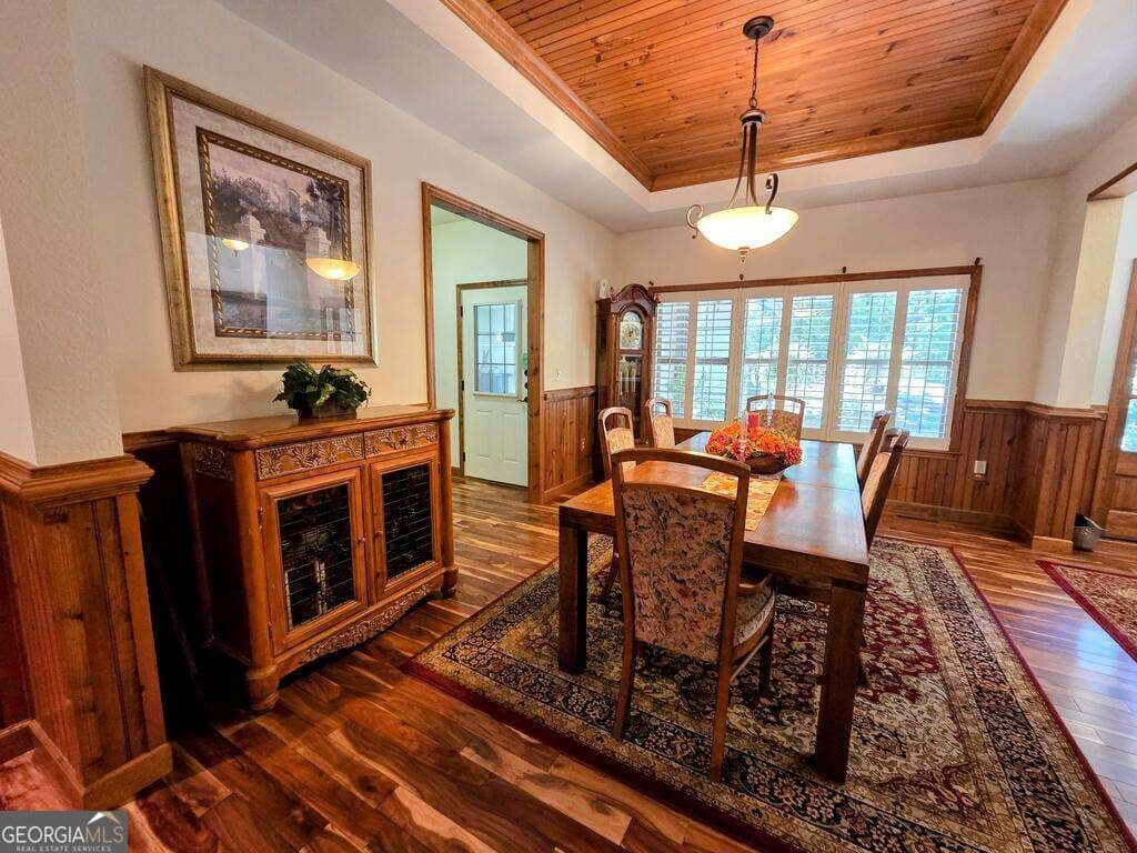3 bedroom, 4 bathroom, 4,590 sq ft single family residence for sale at 159 Apple Blossom Road 17, Blairsville, GA 30512 — photo 7