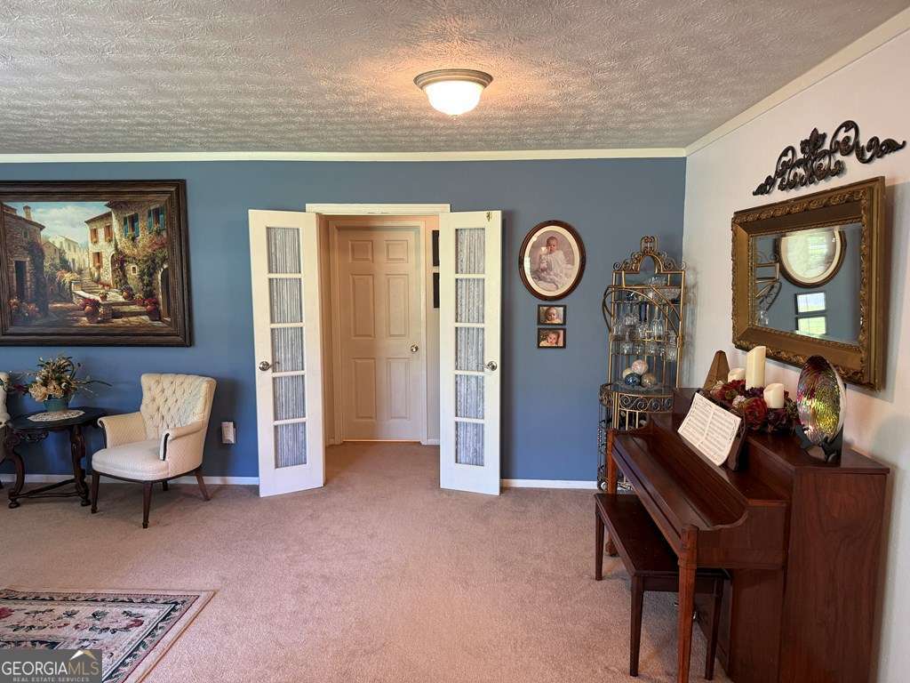3 bedroom, 2 bathroom, 2,528 sq ft single family residence for sale at 277 Lincoln Avenue, Fitzgerald, GA 31750 — photo 2