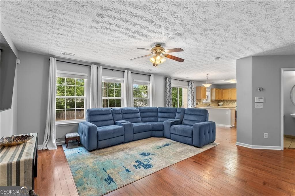 4 bedroom, 2.5 bathroom, 2,288 sq ft single family residence for sale at 411 Sugar Maple Court, Canton, GA 30114 — photo 5