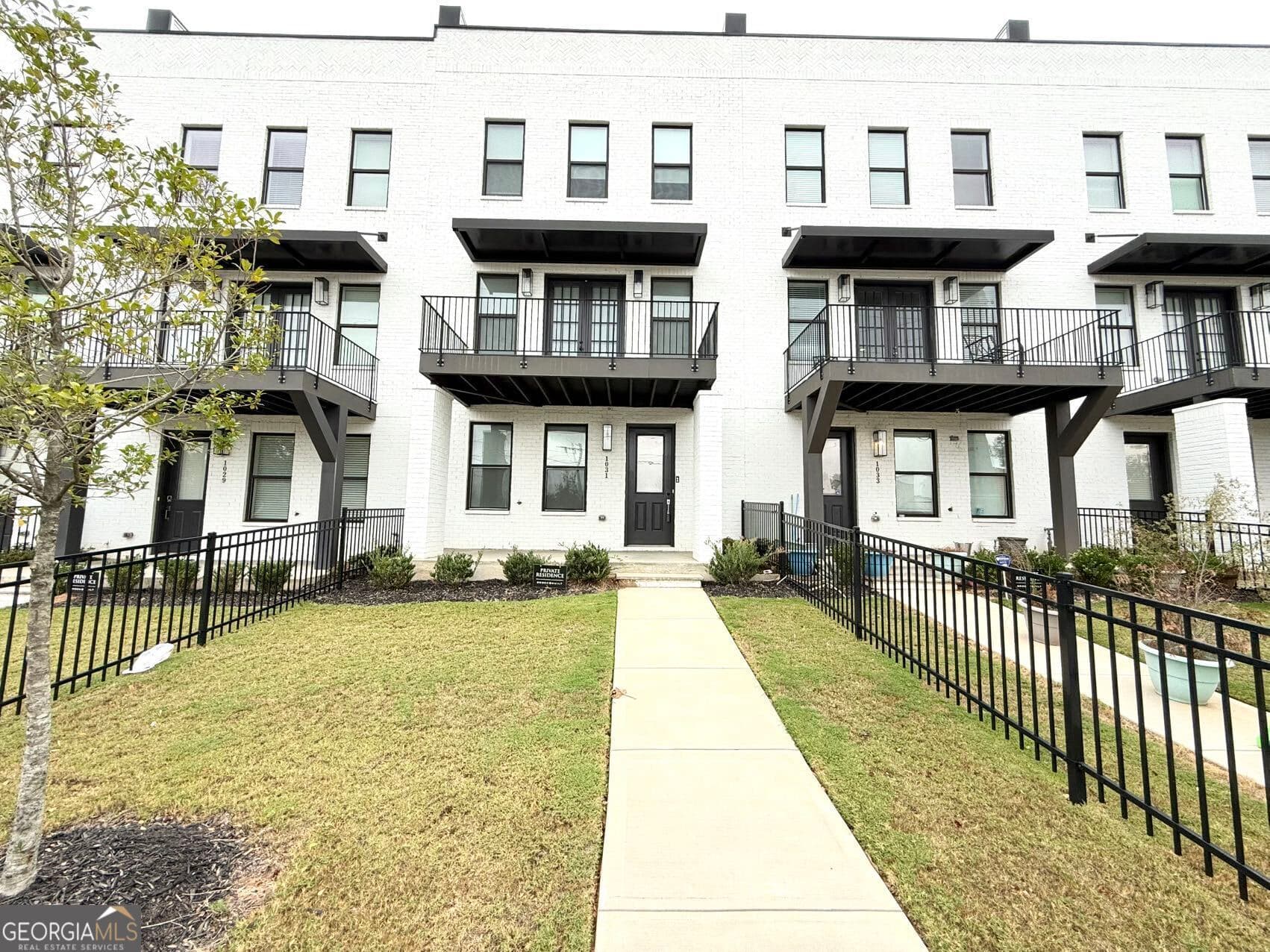 3 bedroom, 3.5 bathroom, 2,294 sq ft townhouse for rent at 1031 Robert Smalls Way, Atlanta, GA 30318 for $3,550 a month — photo 1 of 1