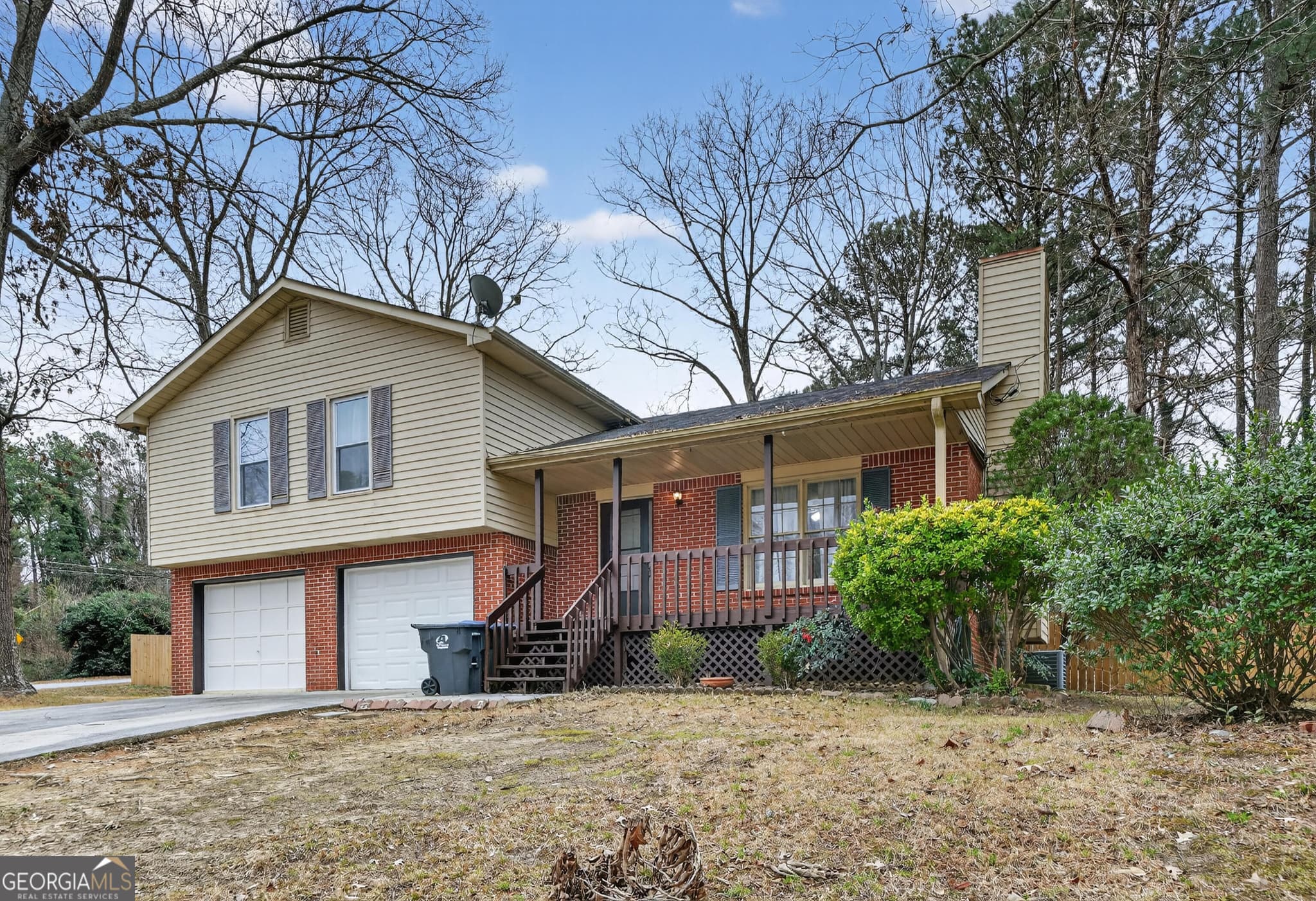 3 bedroom, 2.5 bathroom, 1,809 sq ft single family residence for sale at 209 Indian Branch Way, Lawrenceville, GA 30043 — photo 2