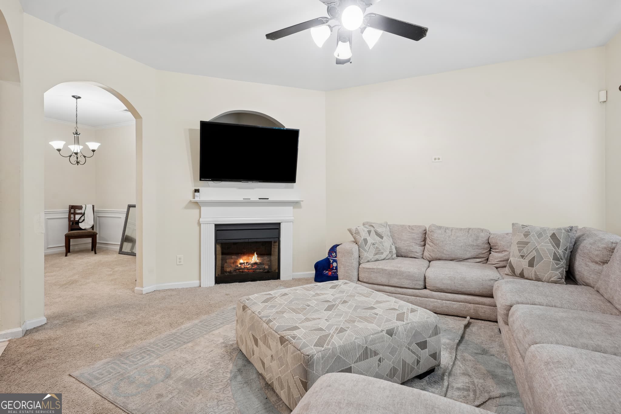 3 bedroom, 2.5 bathroom, 1,780 sq ft townhouse for sale at 7556 Rutgers Circle, Fairburn, GA 30213 — photo 5