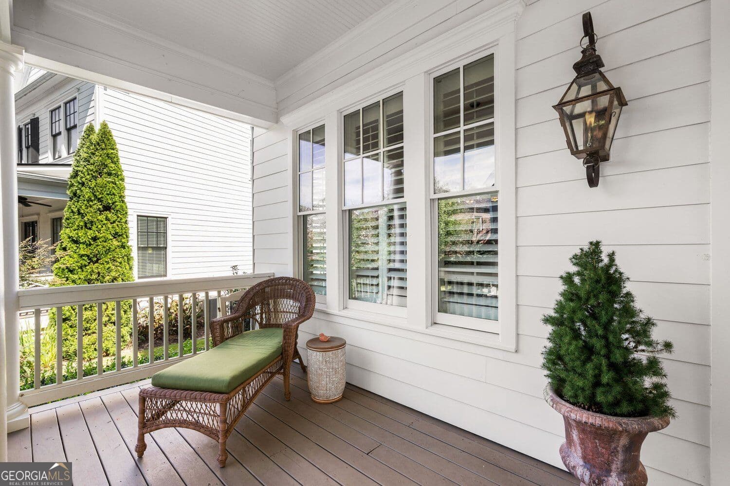 5 bedroom, 4.5 bathroom, 4,174 sq ft single family residence for sale at 7405 Samples Field Road, Cumming, GA 30040 — photo 6