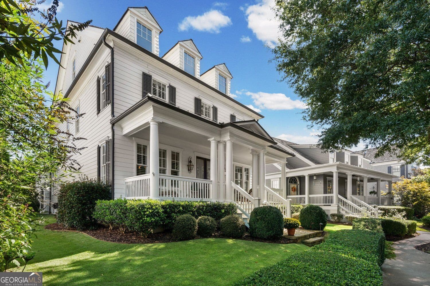5 bedroom, 4.5 bathroom, 4,174 sq ft single family residence for sale at 7405 Samples Field Road, Cumming, GA 30040 — photo 4