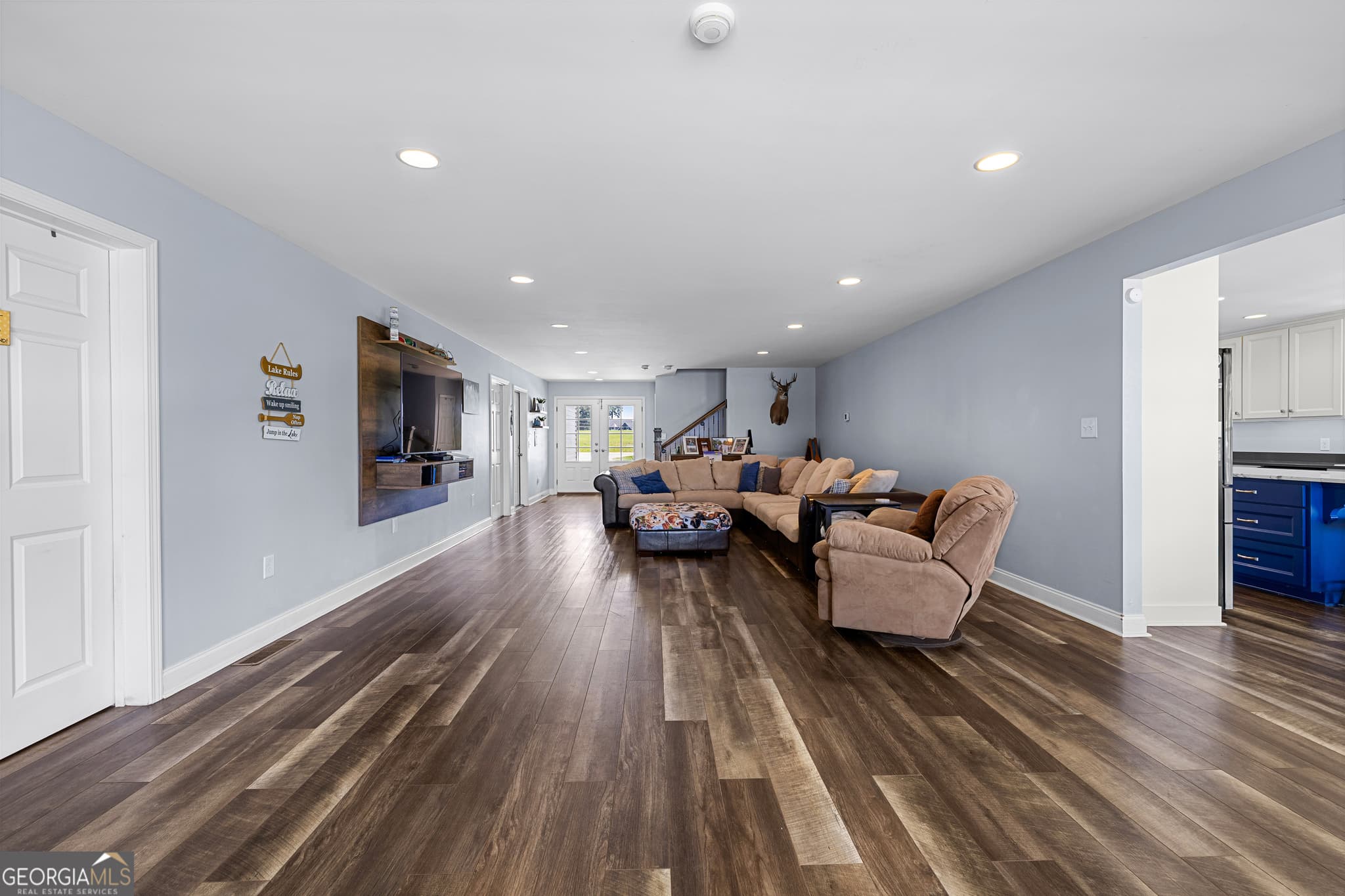 5 bedroom, 3.5 bathroom, 4,142 sq ft single family residence for sale at 249 Lakeshore Circle, Milledgeville, GA 31061 — photo 10