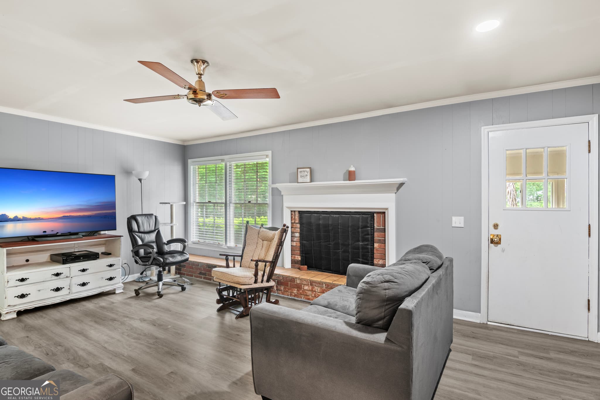 3 bedroom, 2.5 bathroom, 4,190 sq ft single family residence for sale at 147 W Magnolia Street, Jesup, GA 31545 — photo 10