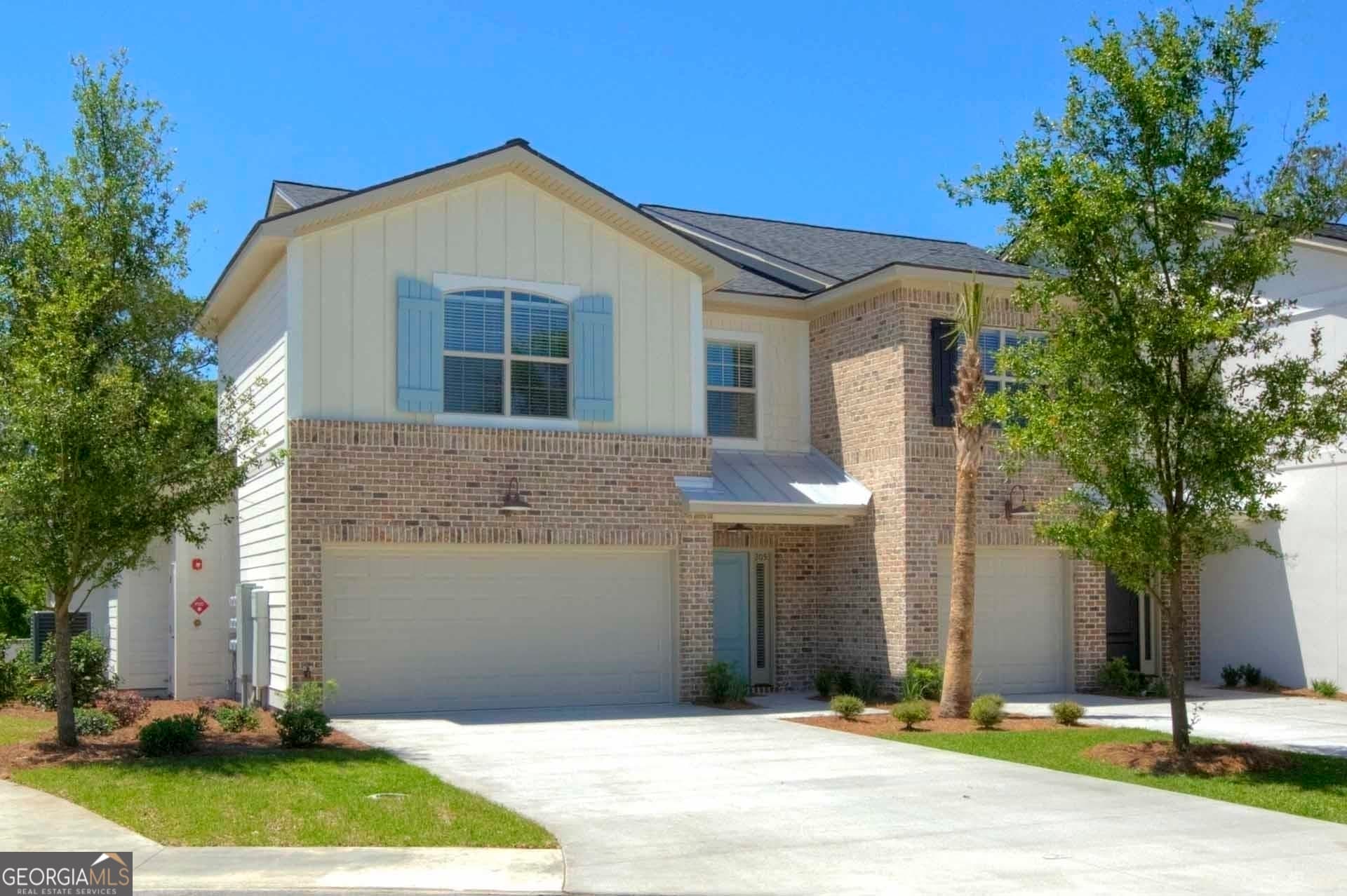 4 bedroom, 3.5 bathroom, 2,286 sq ft townhouse for rent at 205 Mariners Circle, St. Simons, GA 31522 for $5,700 a month