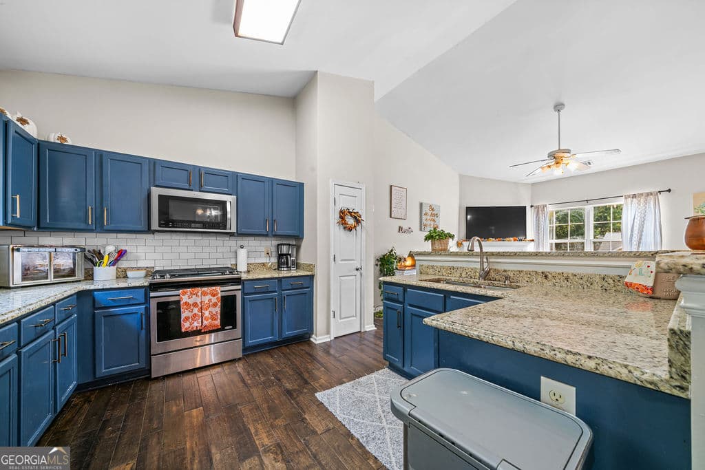 4 bedroom, 3 bathroom, 2,104 sq ft single family residence for sale at 19 Highlander Trail, Rome, GA 30165 — photo 7