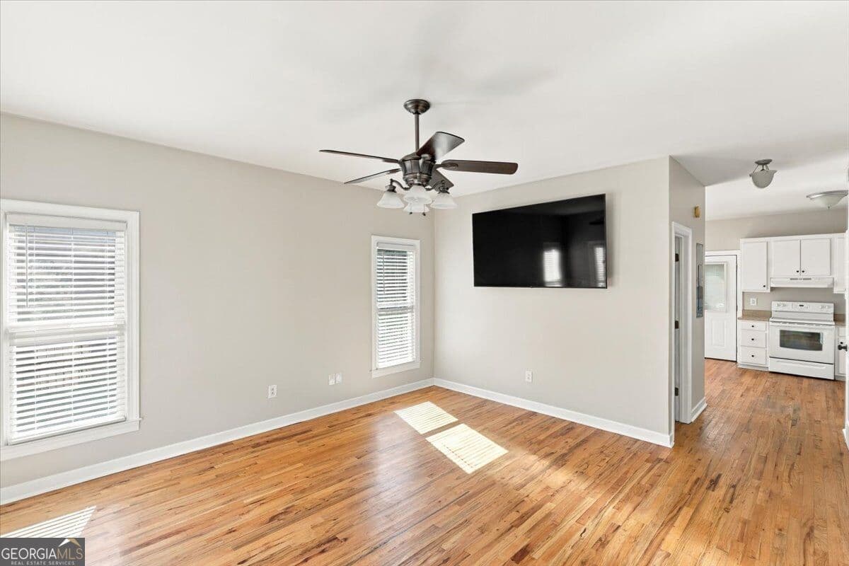 2 bedroom, 2.5 bathroom, 1,188 sq ft townhouse for sale at 1452 Tattnall Place, Macon, GA 31201 — photo 10