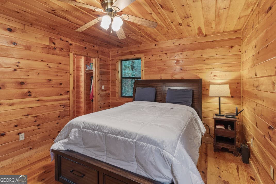 2 bedroom, 3 bathroom, 2,040 sq ft cabin,single family residence for sale at 795 Fugue Drive, Ellijay, GA 30540 — photo 6