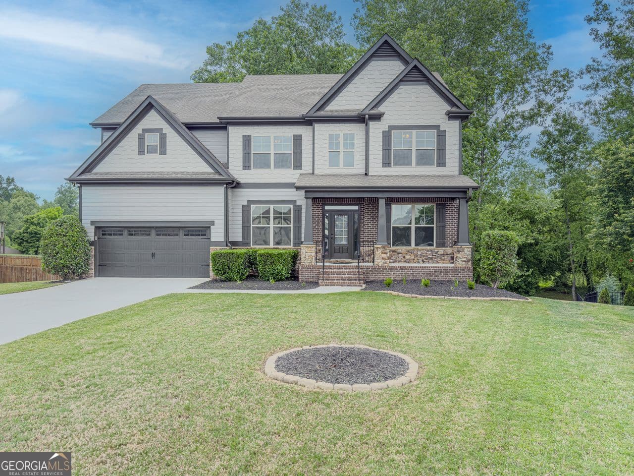 6 bedroom, 5 bathroom, 4,144 sq ft single family residence sold at 6370 STONEBRIDGE Cove, Braselton, GA 30517
