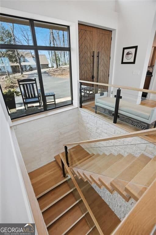 4 bedroom, 3.5 bathroom, 3,650 sq ft single family residence for sale at 7207 Ridgeview Drive, Jasper, GA 30143 — photo 4