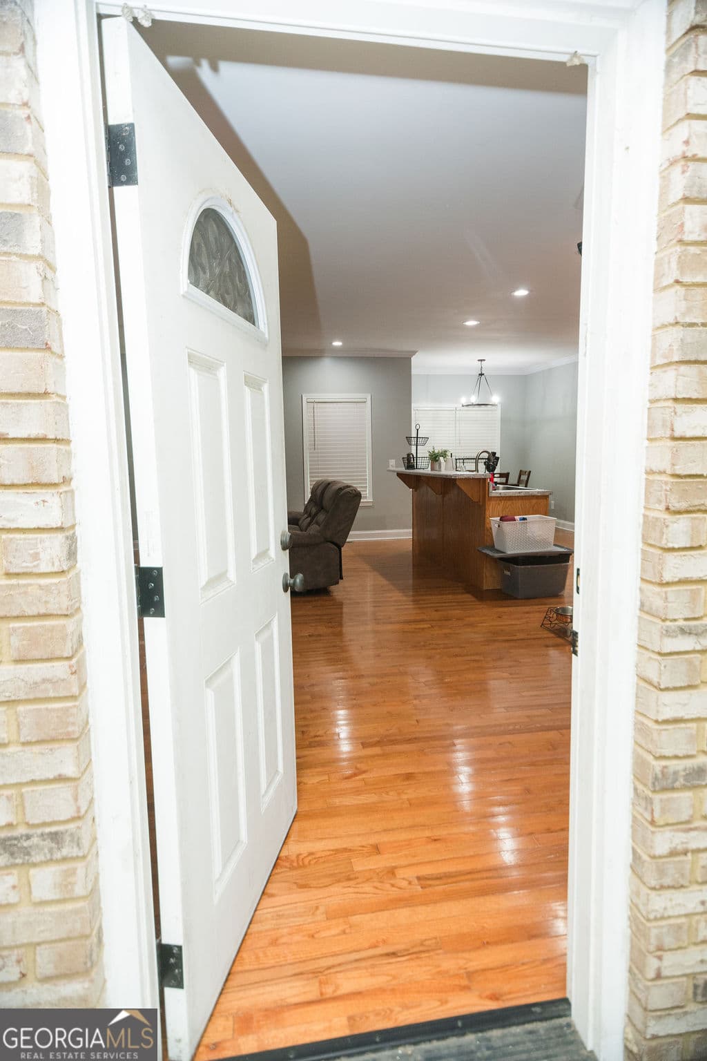 3 bedroom, 2 bathroom, 1,704 sq ft single family residence under contract at 28 Oak Ridge Drive, Butler, GA 31006 — photo 3
