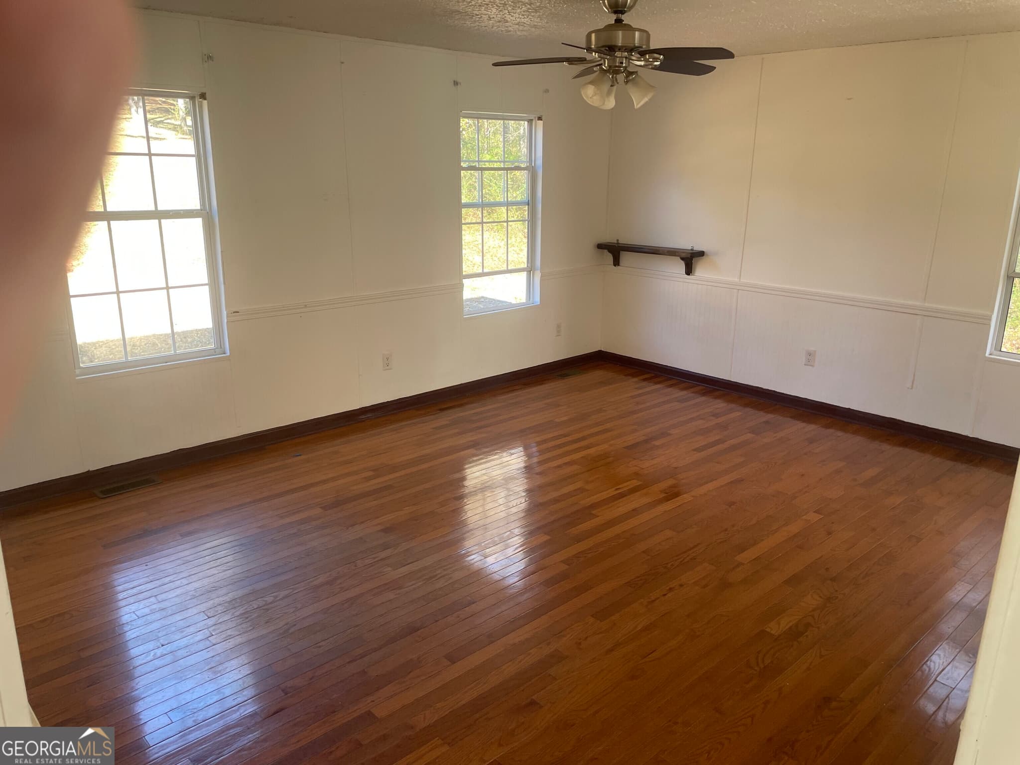 4 bedroom, 2 bathroom, 1,872 sq ft manufactured home,single family residence for sale at 807 Sunflower Drive, Hartwell, GA 30643 — photo 6