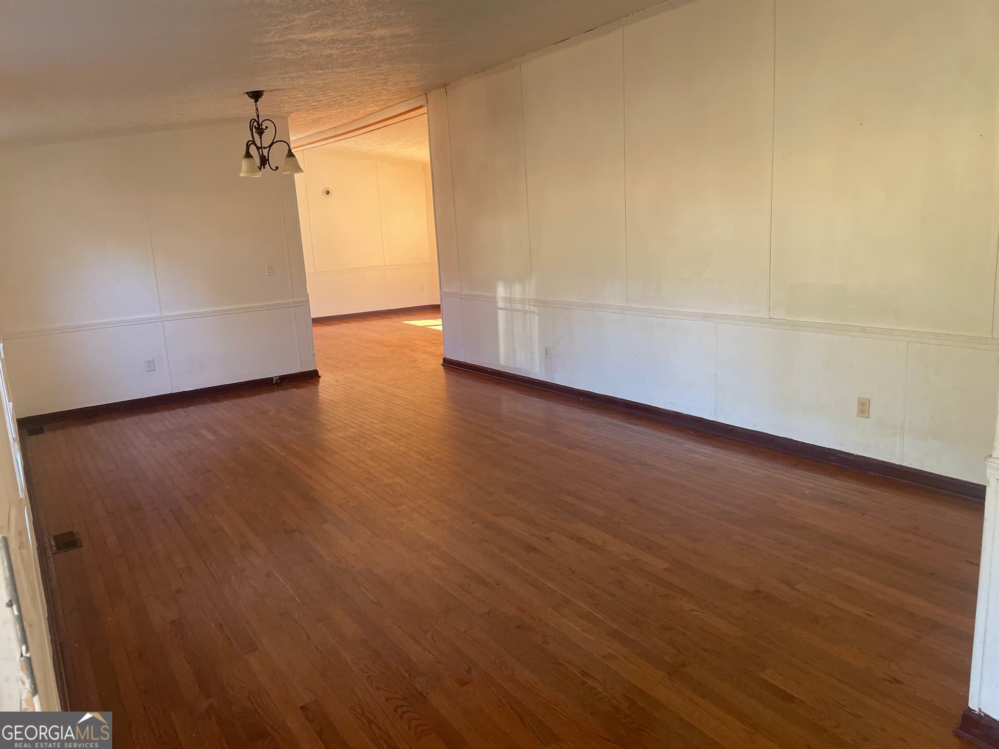 4 bedroom, 2 bathroom, 1,872 sq ft manufactured home,single family residence for sale at 807 Sunflower Drive, Hartwell, GA 30643 — photo 3