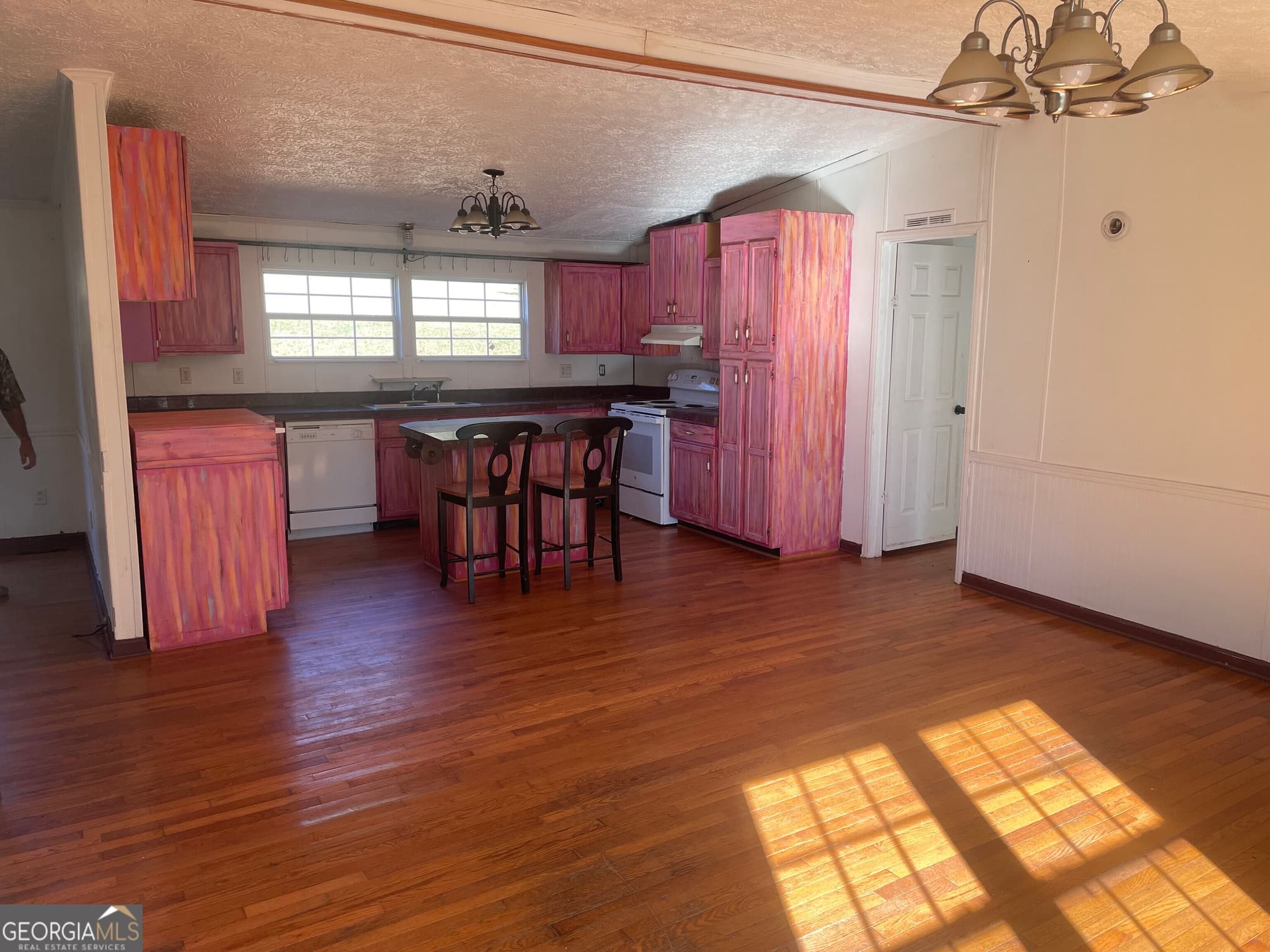 4 bedroom, 2 bathroom, 1,872 sq ft manufactured home,single family residence for sale at 807 Sunflower Drive, Hartwell, GA 30643 — photo 5