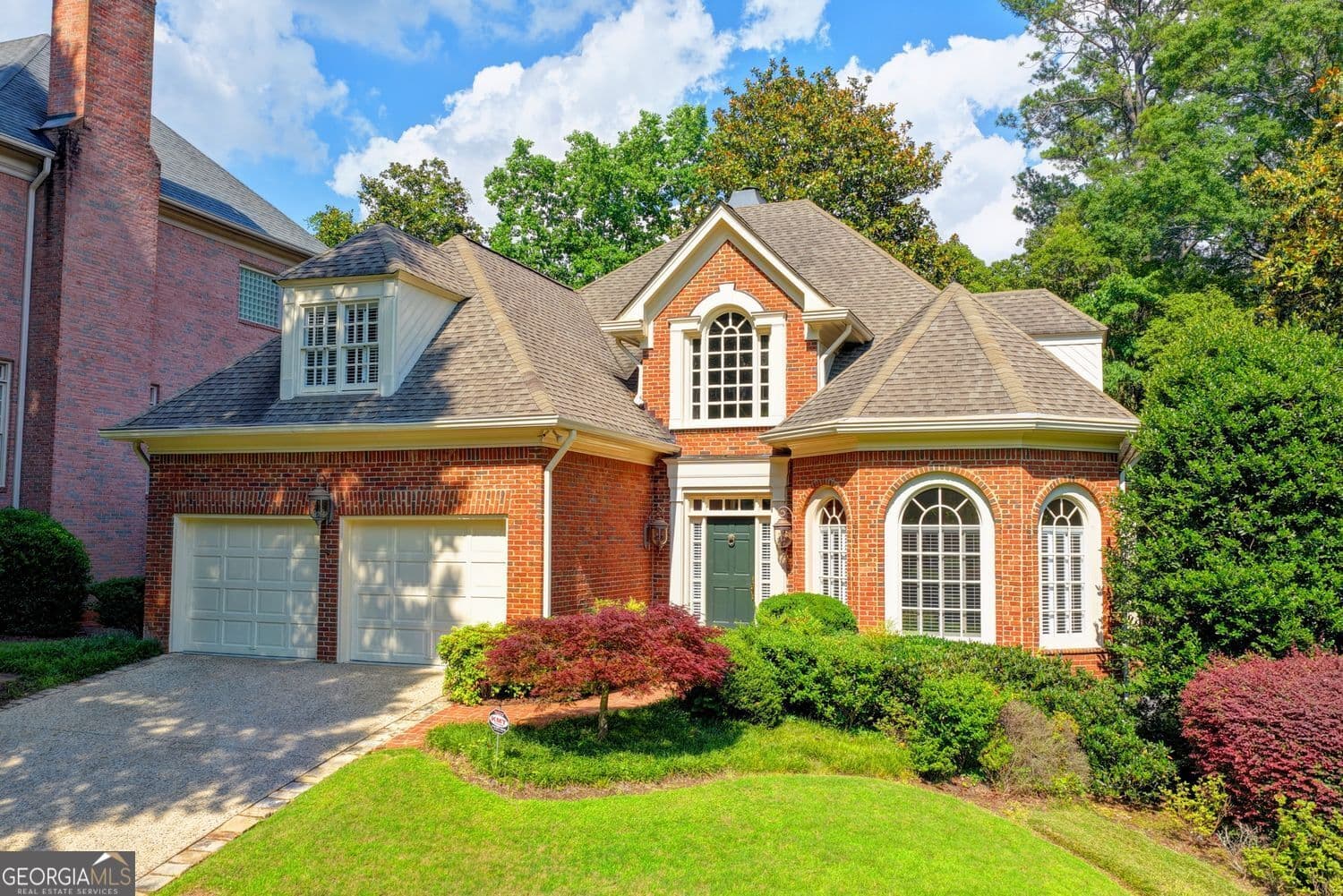 5 bedroom, 4.5 bathroom, 6,040 sq ft single family residence sold at 4405 Highgrove Pointe, Atlanta, GA 30319