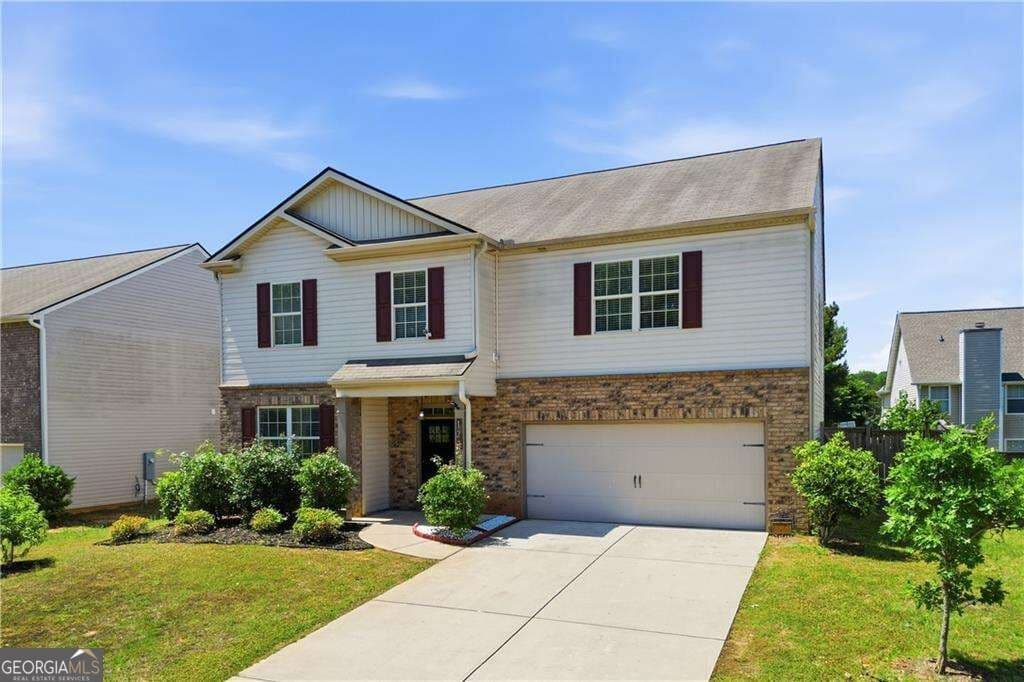 5 bedroom, 3 bathroom, 3,268 sq ft single family residence for sale at 123 Possum Creek Lane, Dallas, GA 30132