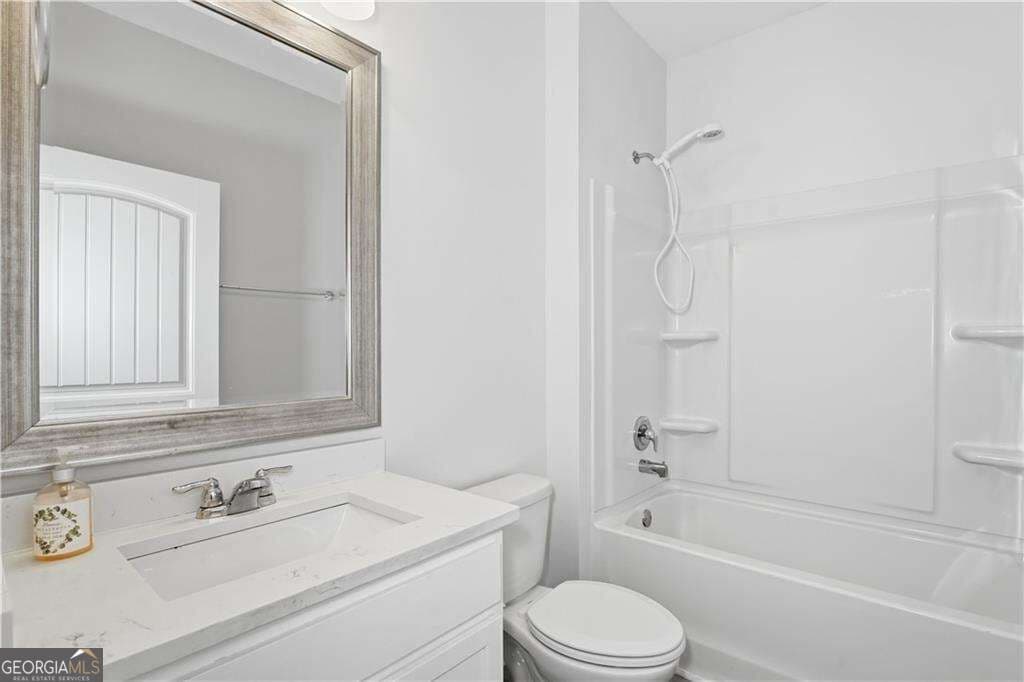 5 bedroom, 3 bathroom, 3,268 sq ft single family residence for sale at 123 Possum Creek Lane, Dallas, GA 30132 — photo 9