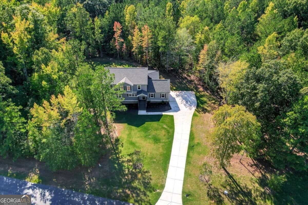 5 bedroom, 3 bathroom, 2,707 sq ft single family residence for sale at 1021 Pointe, Tignall, GA 30668 — photo 3