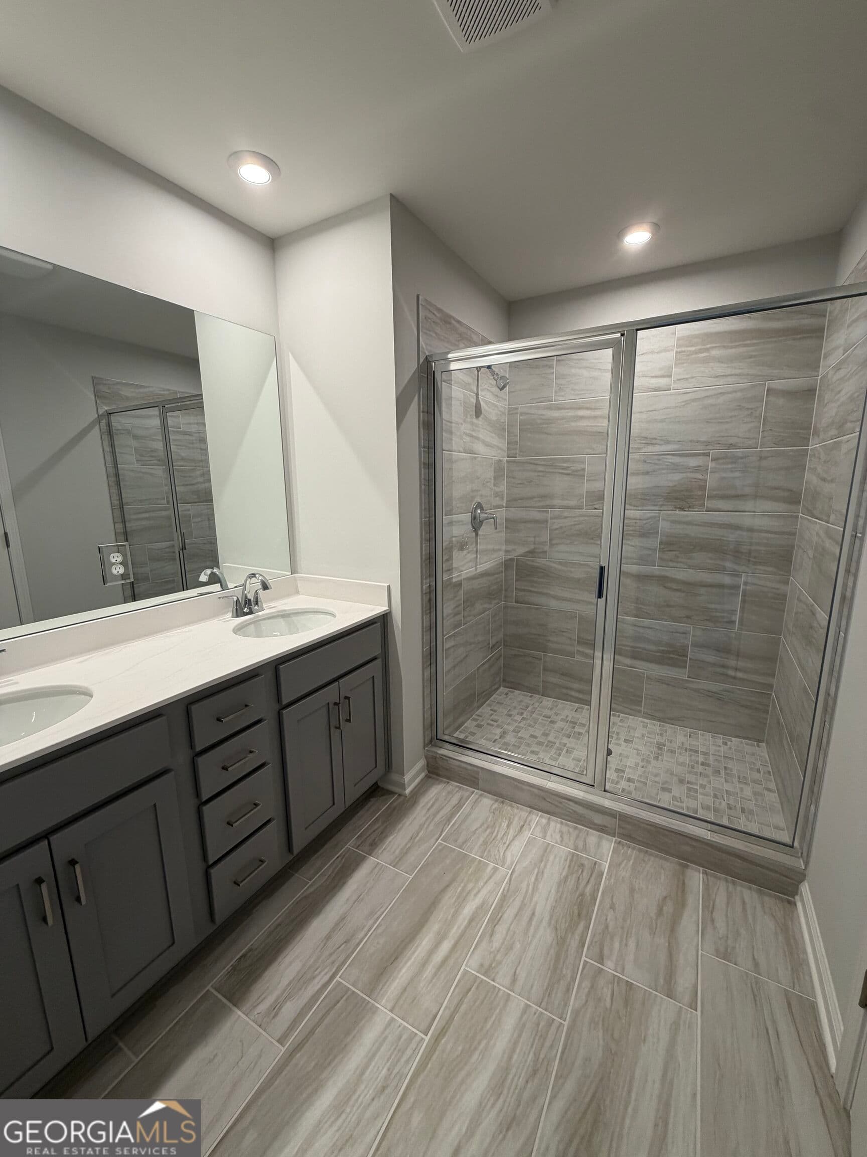 3 bedroom, 2.5 bathroom, 1,863 sq ft townhouse for rent at 842 Leraes Way, Loganville, GA 30052 for $2,395 a month — photo 6