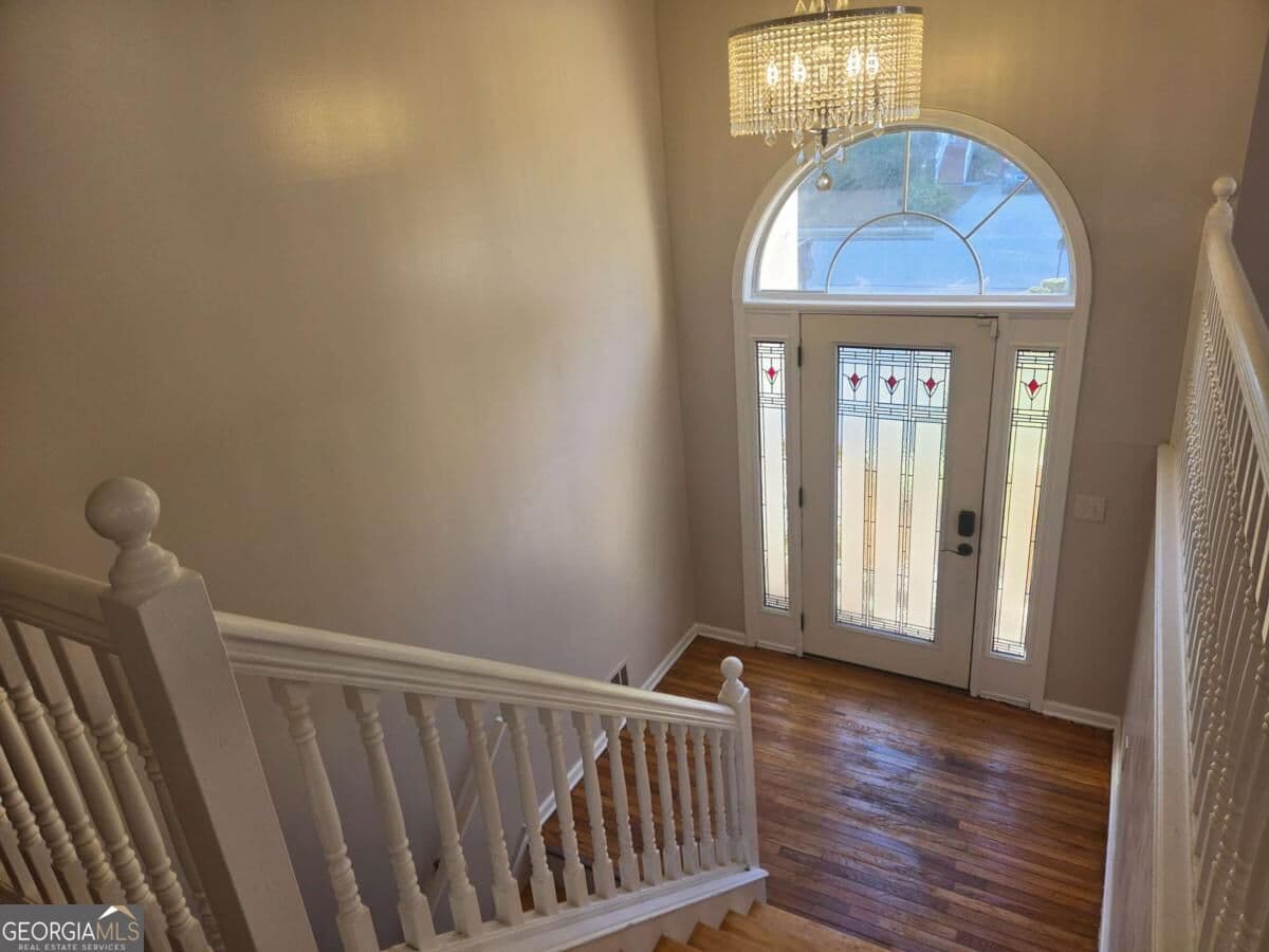 4 bedroom, 3 bathroom, 2,008 sq ft single family residence for rent at 1690 Silverdale Lane, Lithia Springs, GA 30122 for $2,200 a month — photo 2