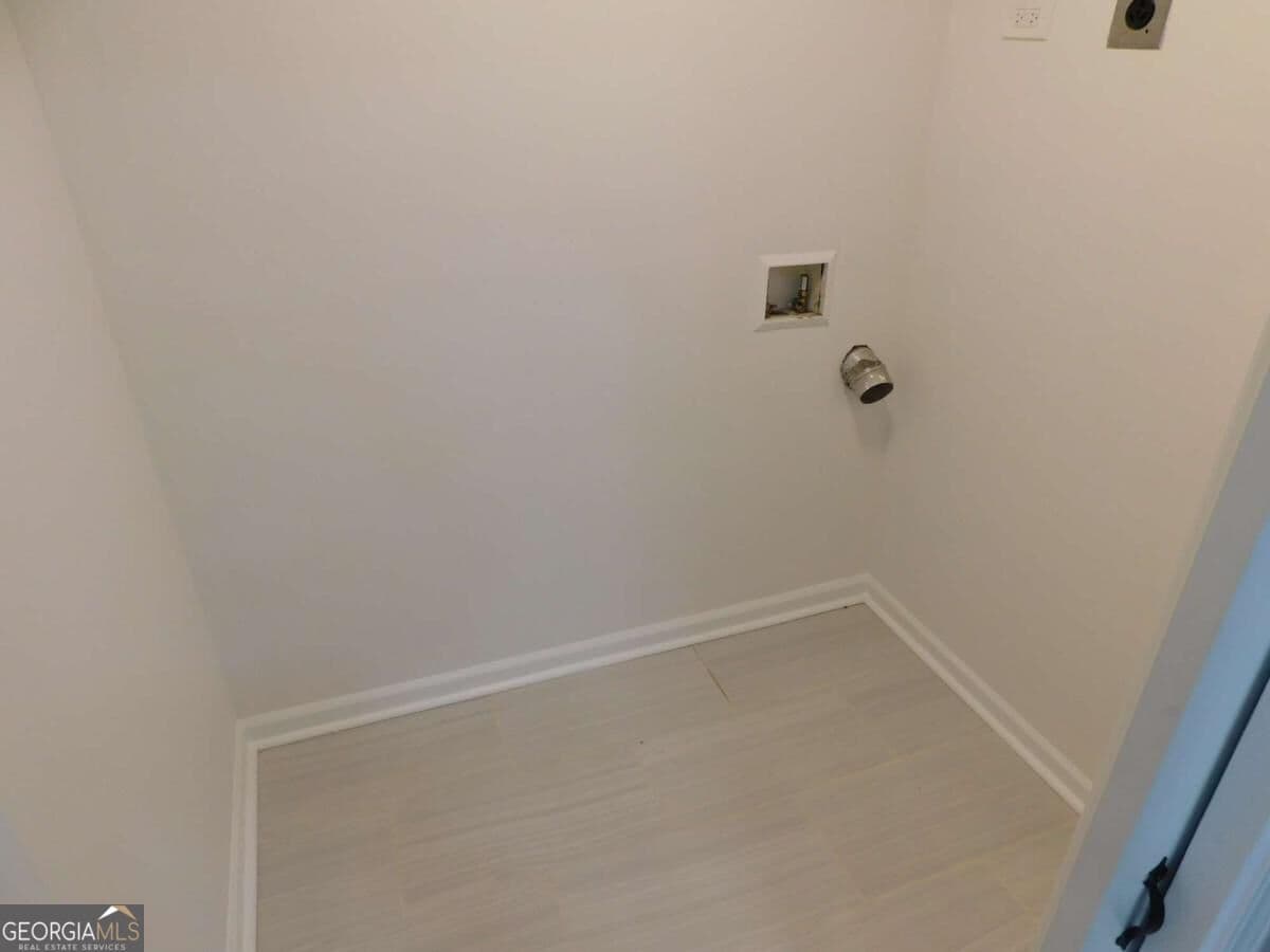 3 bedroom, 2 bathroom single family residence for sale at 3928 Lillie Street, Powder Springs, GA 30127 — photo 9