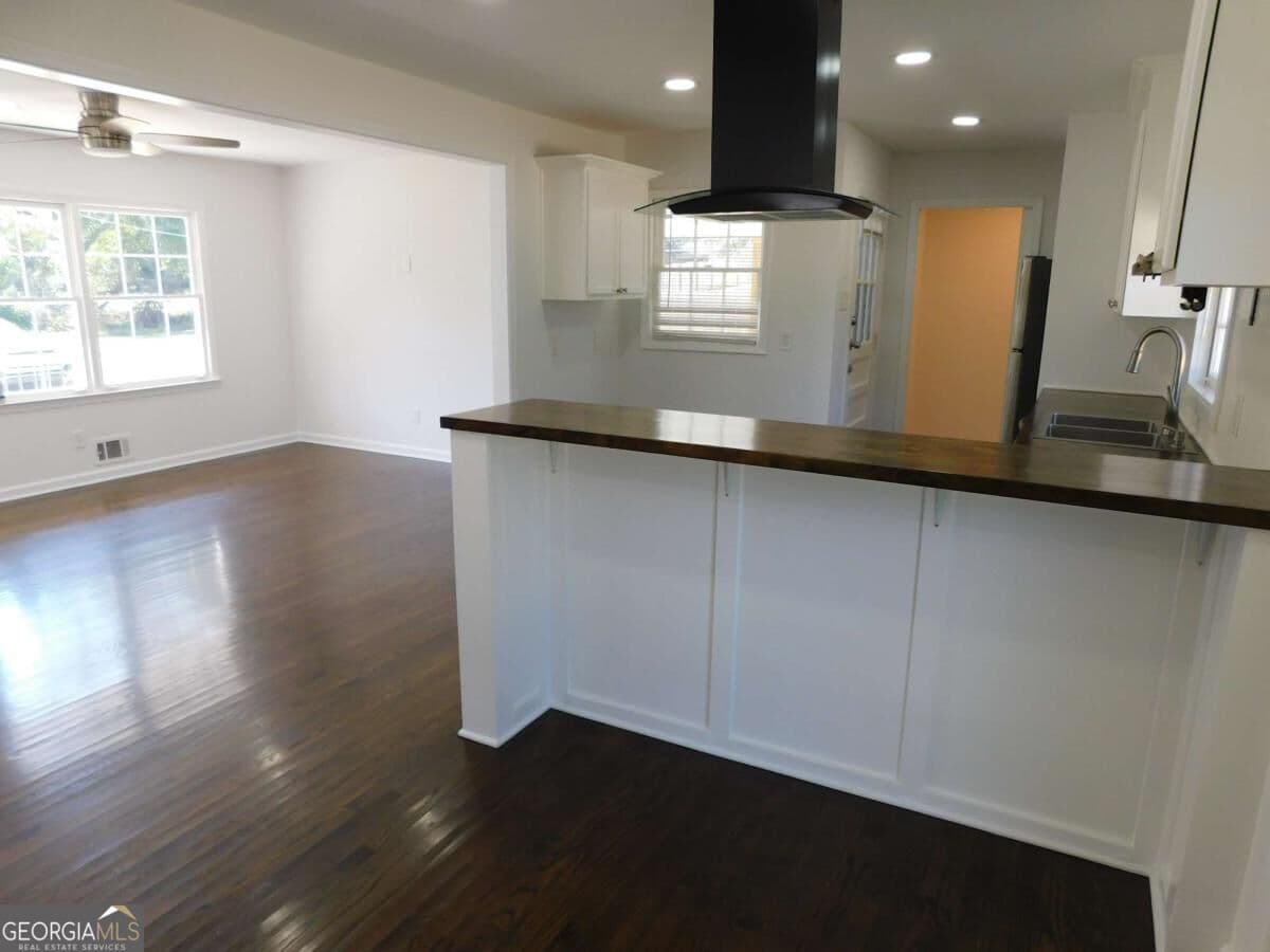 3 bedroom, 2 bathroom single family residence for sale at 3928 Lillie Street, Powder Springs, GA 30127 — photo 8