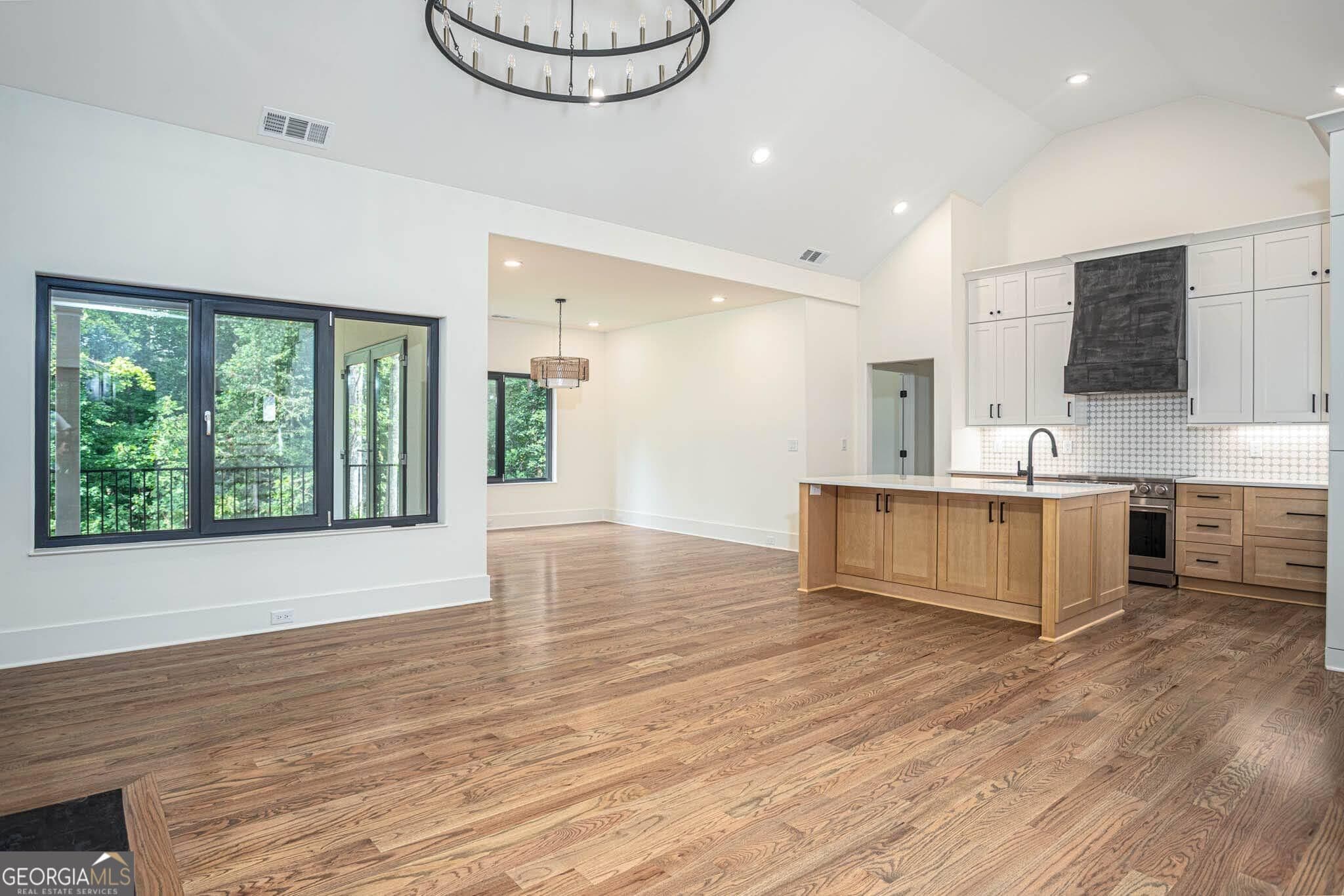 4 bedroom, 3 bathroom, 3,000 sq ft single family residence for sale at 2162 Plantation Road, Lawrenceville, GA 30044 — photo 7