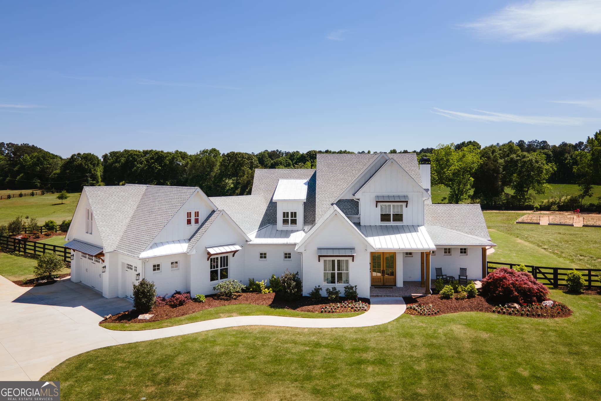 4 bedroom, 4.5 bathroom, 4,196 sq ft farm for sale at 1820 Clover Lane, Bishop, GA 30621