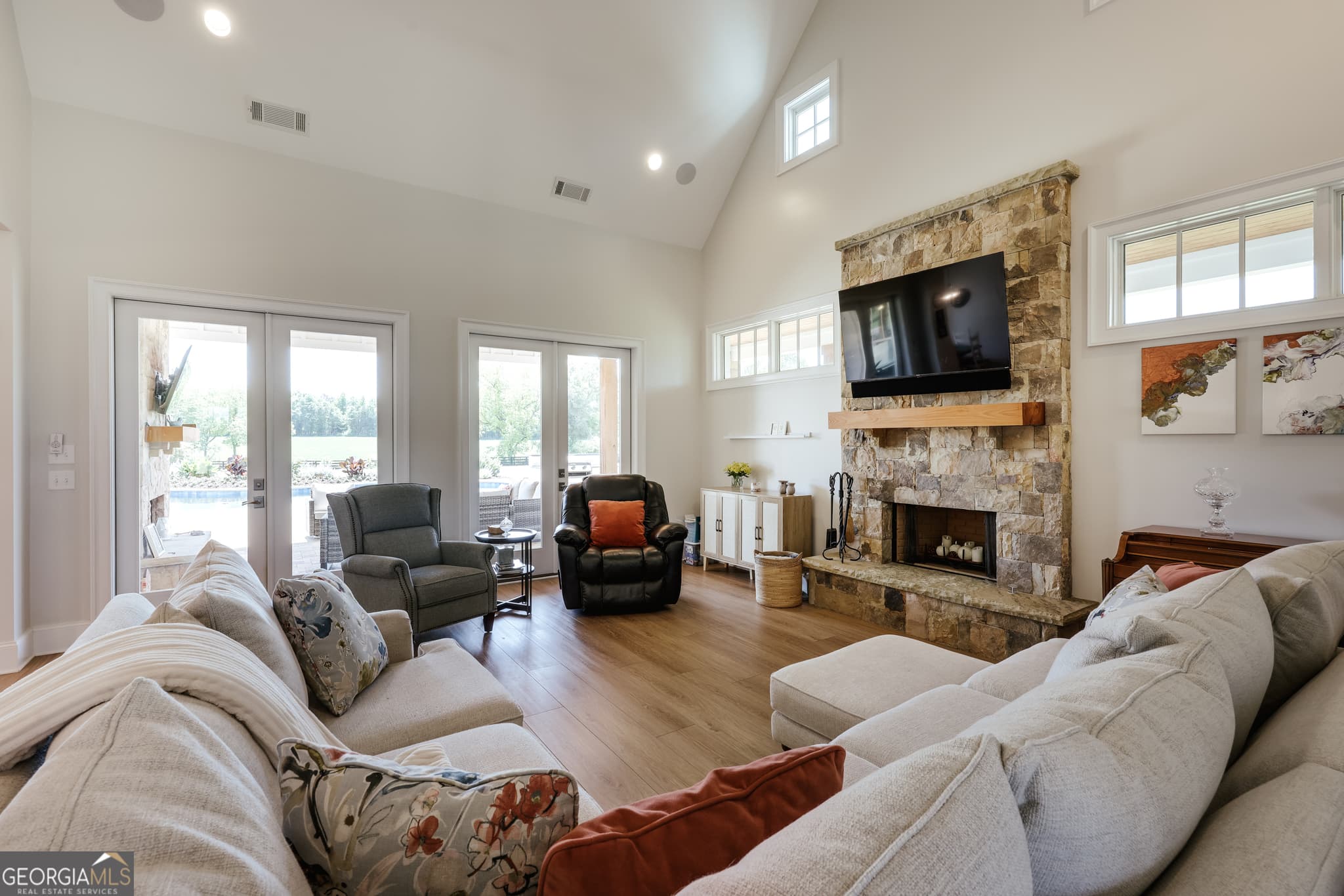 4 bedroom, 4.5 bathroom, 4,196 sq ft farm for sale at 1820 Clover Lane, Bishop, GA 30621 — photo 10
