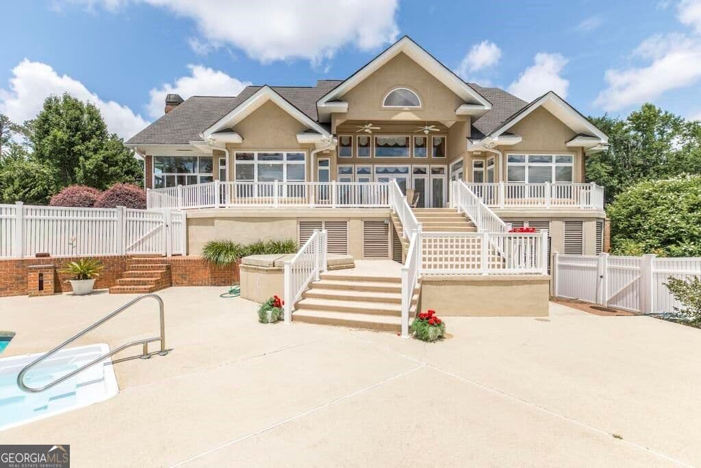 4 bedroom, 4 bathroom, 6,842 sq ft single family residence for rent at 103 Turnberry Court, Dublin, GA 31021 for $5,950 a month — photo 6