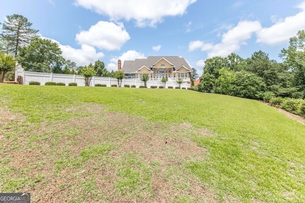 4 bedroom, 4 bathroom, 6,842 sq ft single family residence for rent at 103 Turnberry Court, Dublin, GA 31021 for $5,950 a month — photo 7