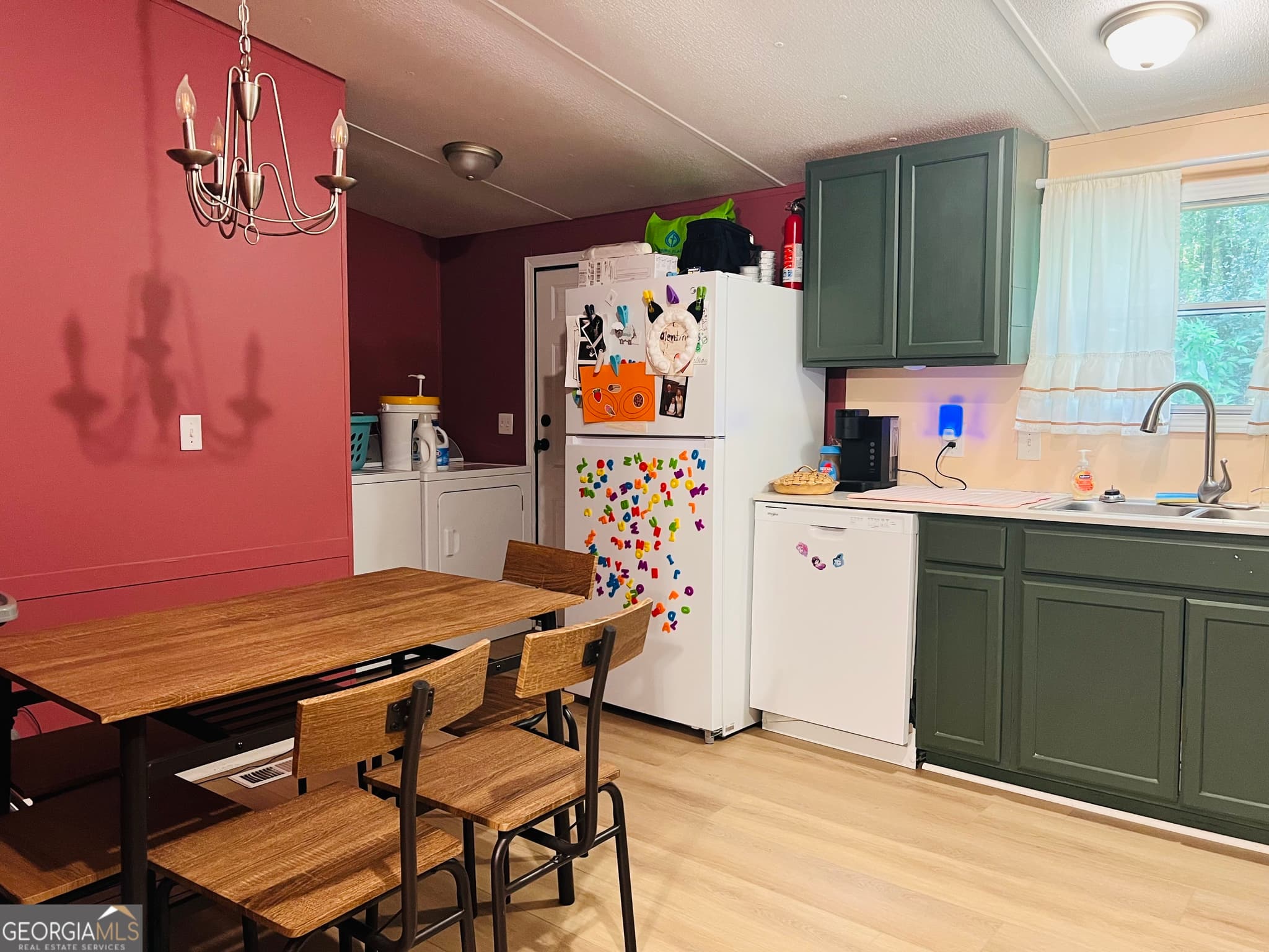 3 bedroom, 2 bathroom, 960 sq ft single family residence for sale at 115 Baird, Cohutta, GA 30710 — photo 6
