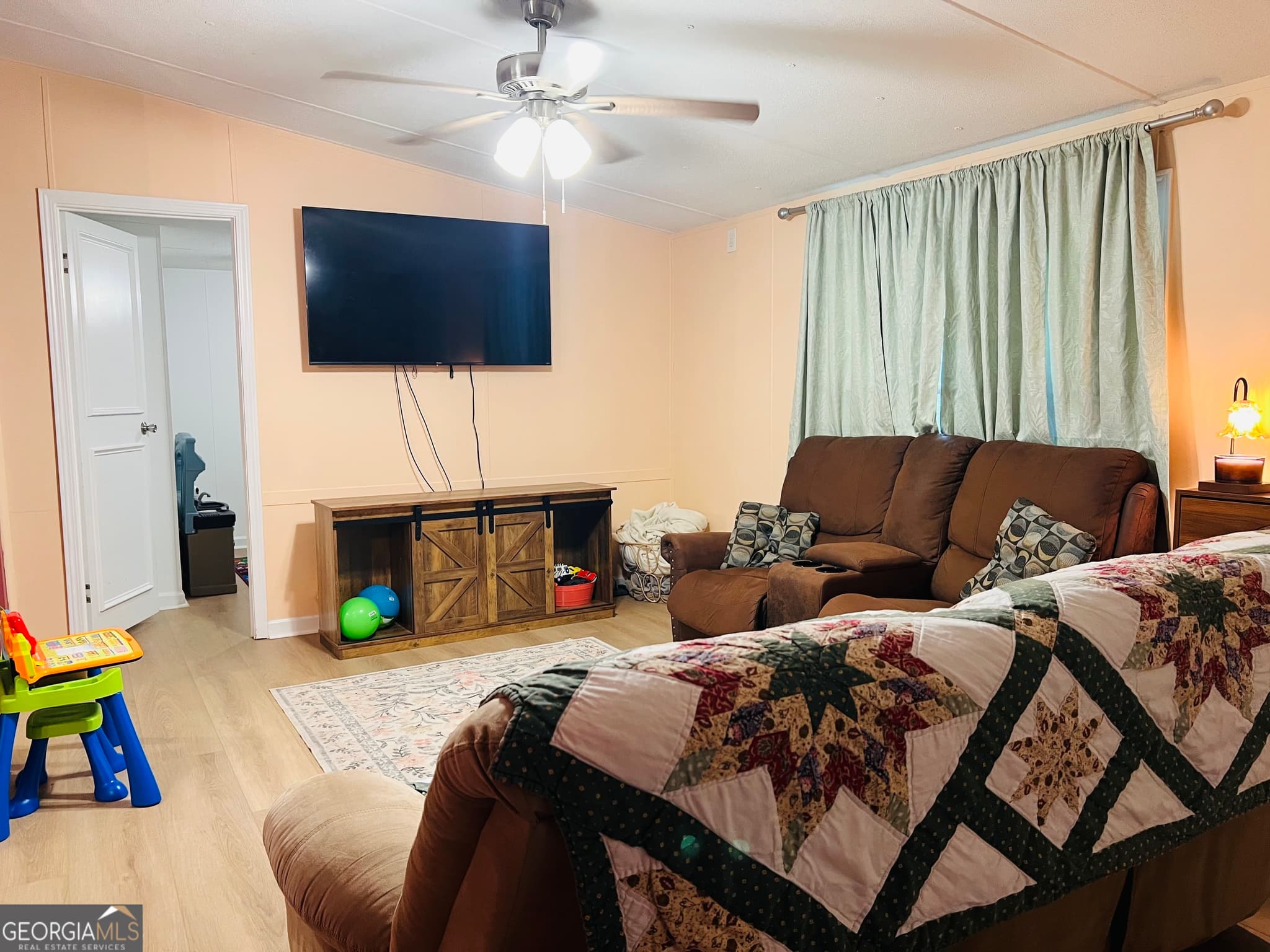 3 bedroom, 2 bathroom, 960 sq ft single family residence for sale at 115 Baird, Cohutta, GA 30710 — photo 3