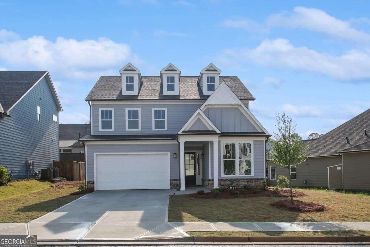 4 bedroom, 2.5 bathroom, 2,640 sq ft single family residence for rent at 644 Stoneview Drive, Canton, GA 30115 for $3,500 a month — photo 1 of 30
