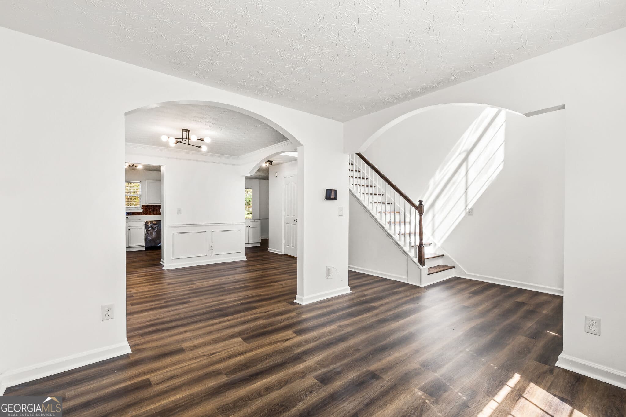 3 bedroom, 2.5 bathroom, 2,624 sq ft single family residence for sale at 18 Belmont Park Lane, Newnan, GA 30263 — photo 7