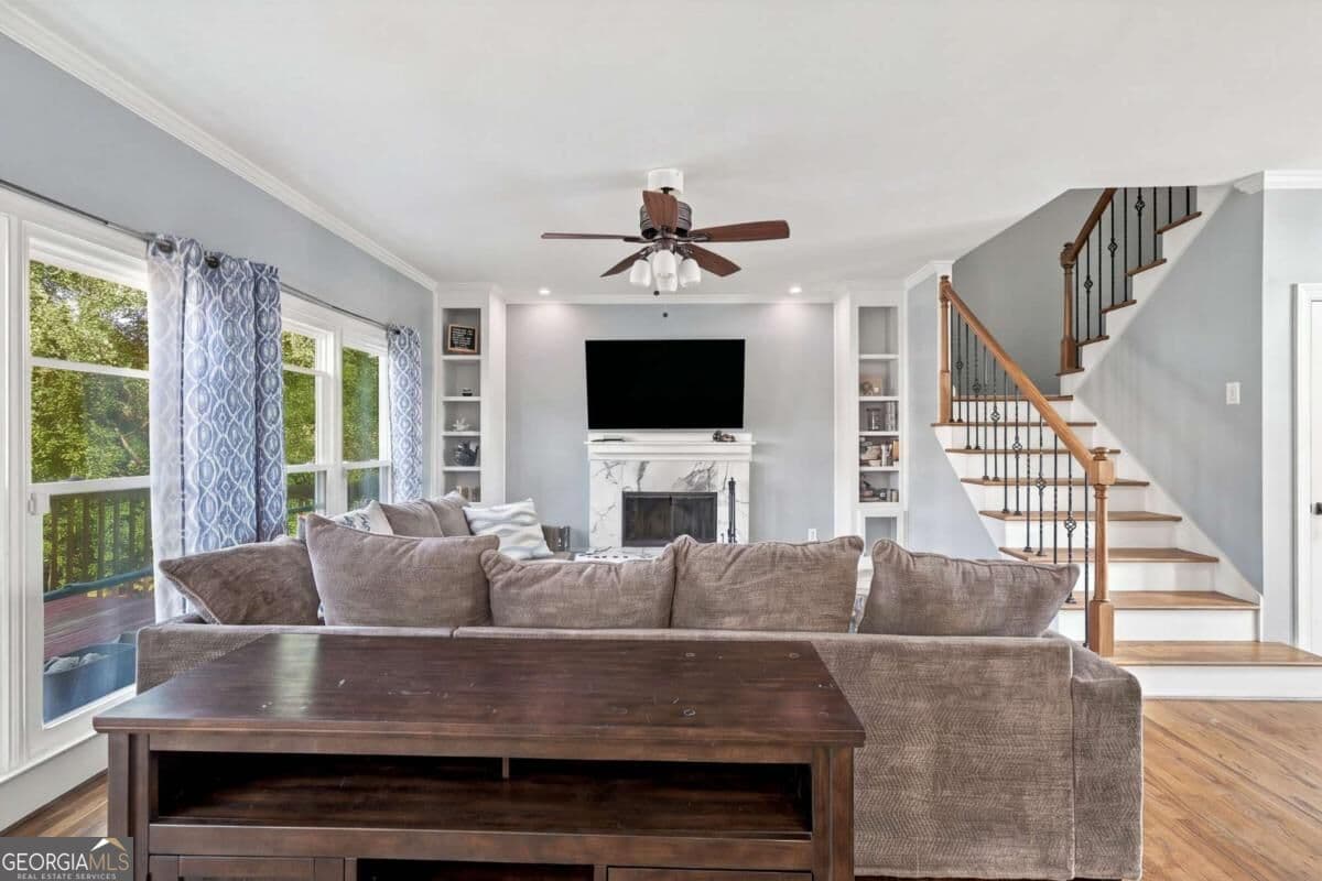 4 bedroom, 3.5 bathroom, 2,952 sq ft single family residence for sale at 5503 Mountain View Pass, Stone Mountain, GA 30087 — photo 10